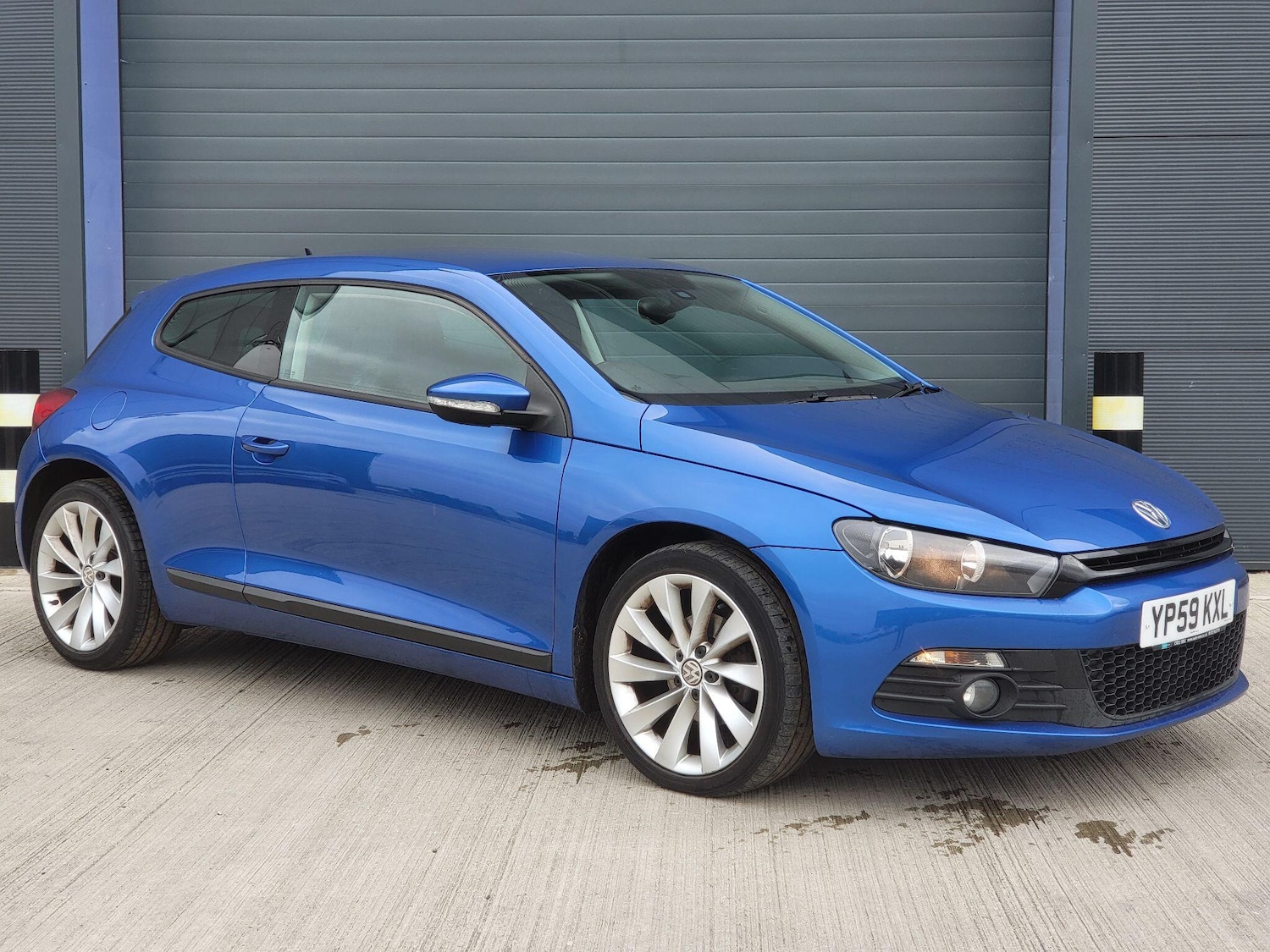 Used Volkswagen Scirocco 2009 for sale - 78007125: Photo 2