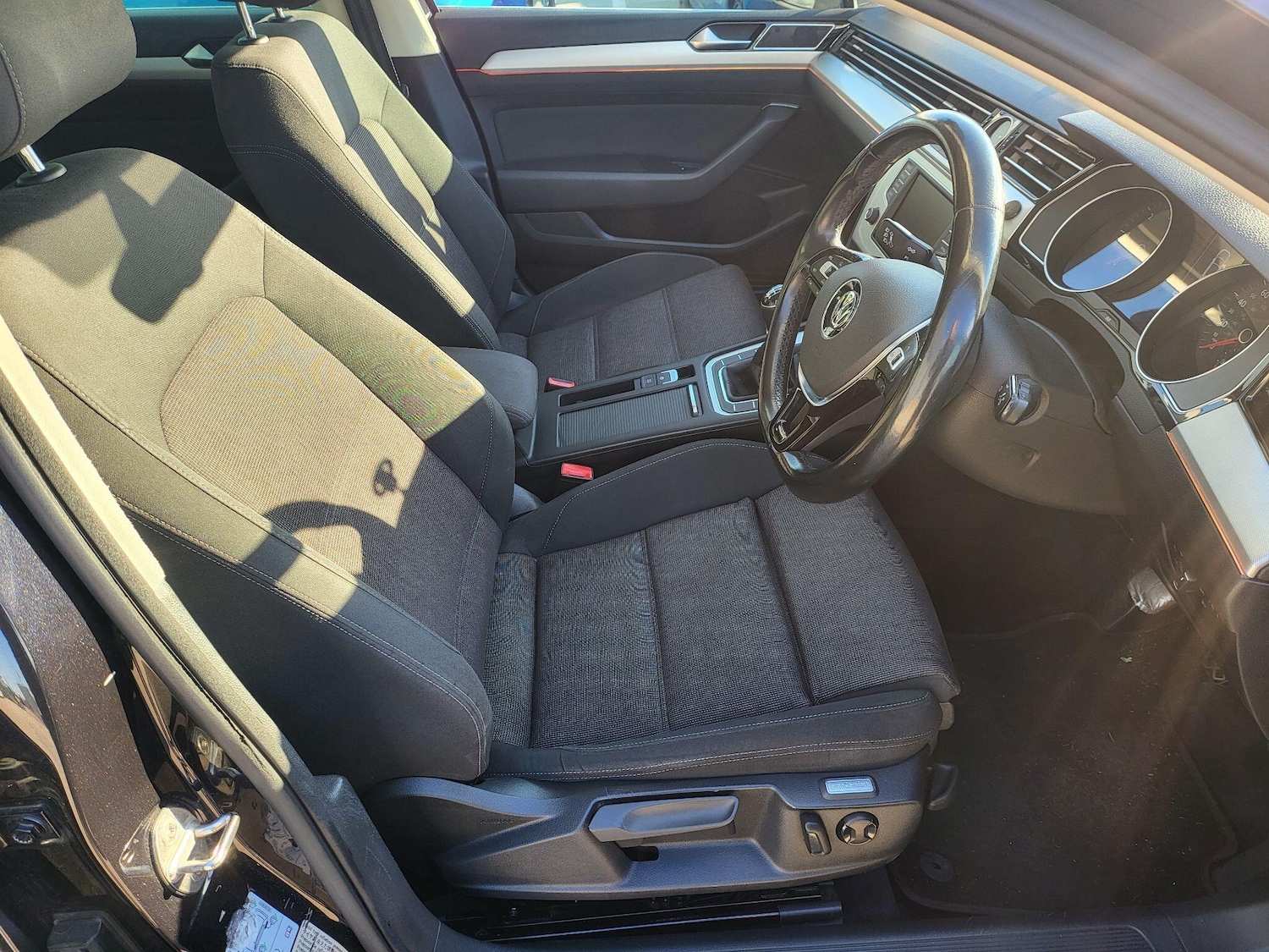 Used Volkswagen Passat 2016 for sale - 78034908: Photo 21