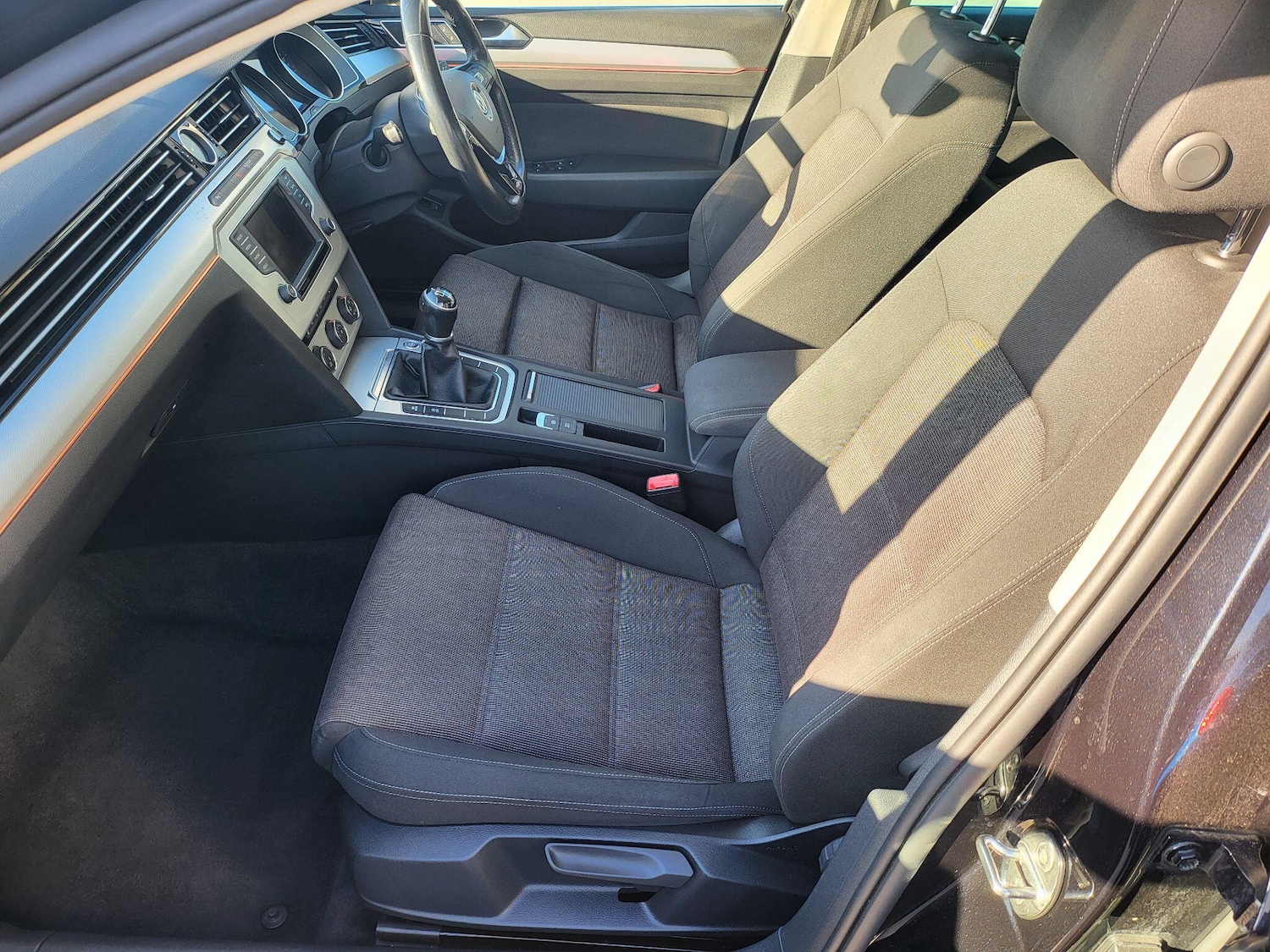 Used Volkswagen Passat 2016 for sale - 78034908: Photo 23