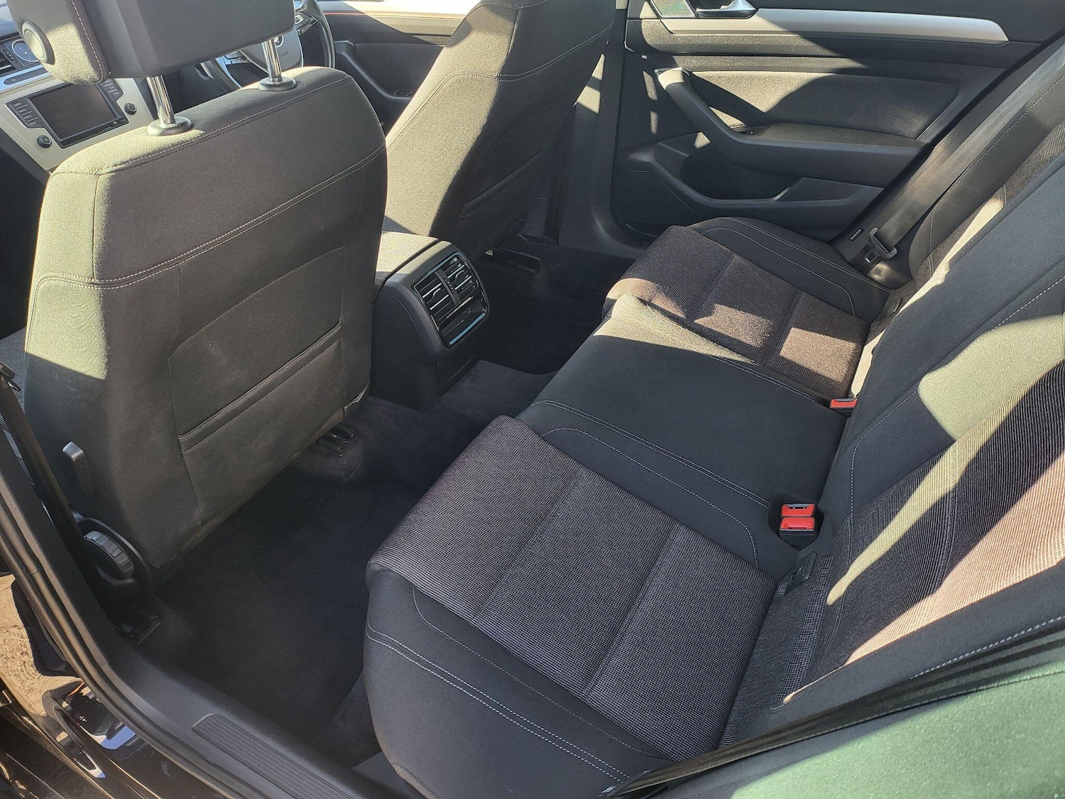 Used Volkswagen Passat 2016 for sale - 78034908: Photo 24