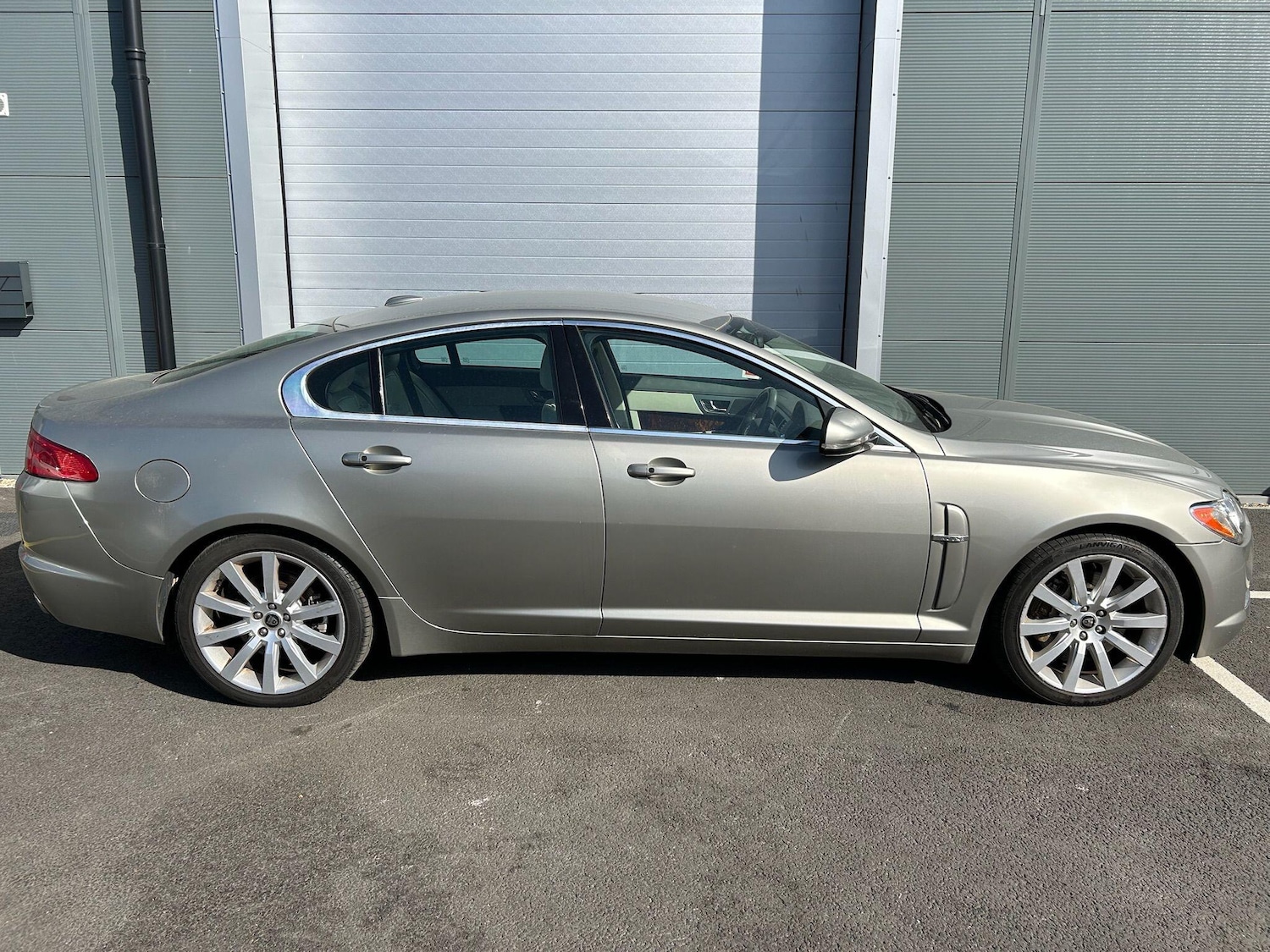 Used Jaguar XF 2009 for sale - 78204864: Photo 10