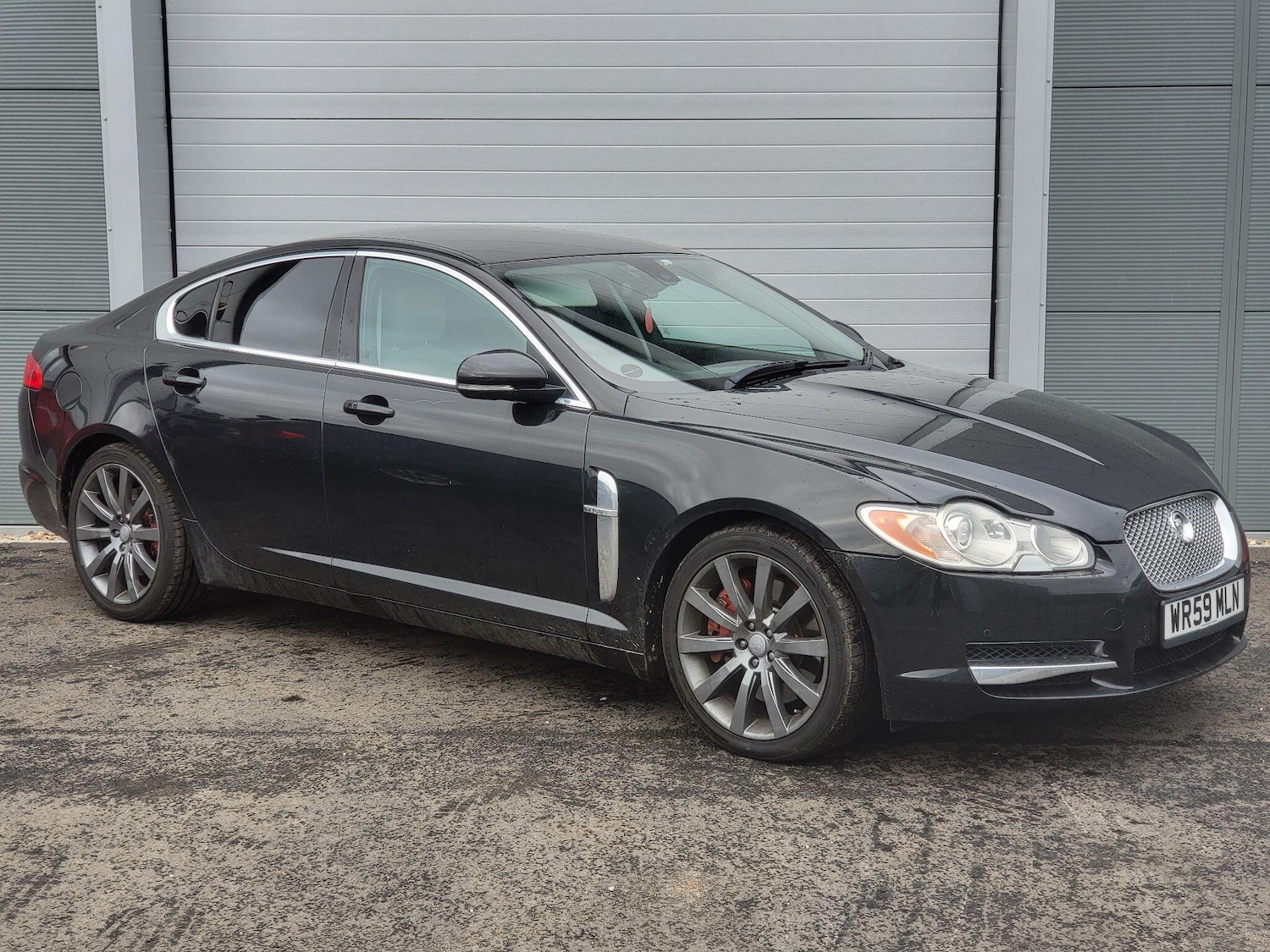 Used Jaguar XF 2010 for sale - 77633836: Photo 3