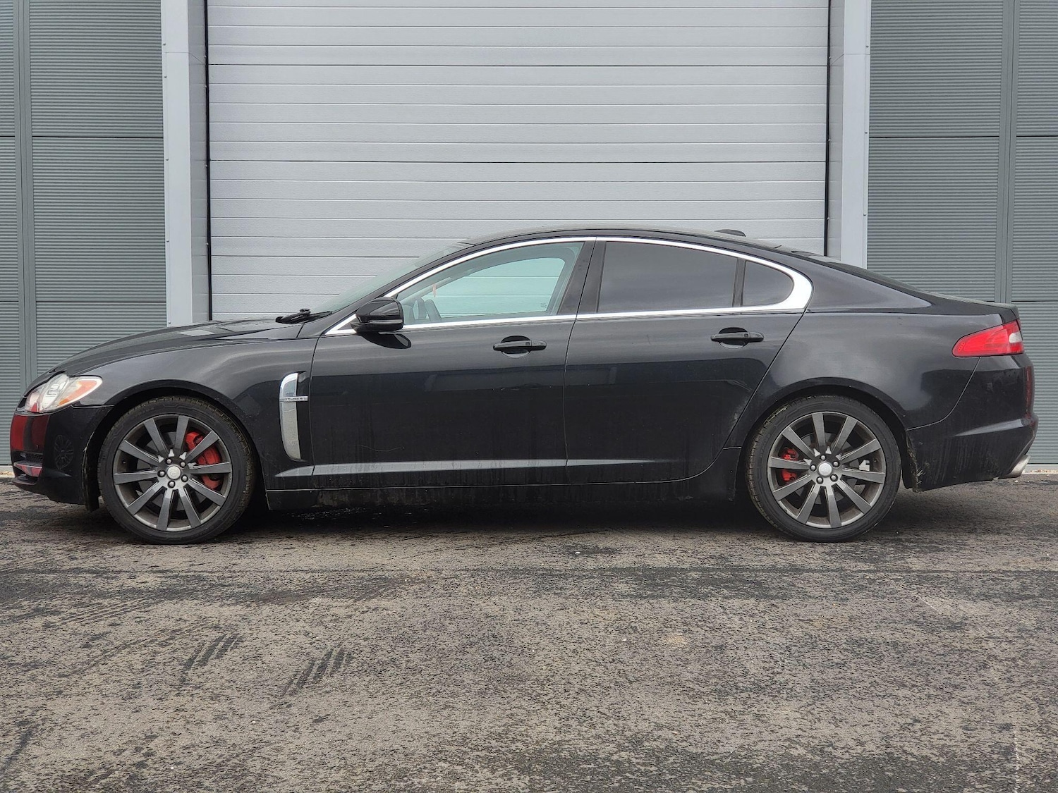 Used Jaguar XF 2010 for sale - 77633836: Photo 5