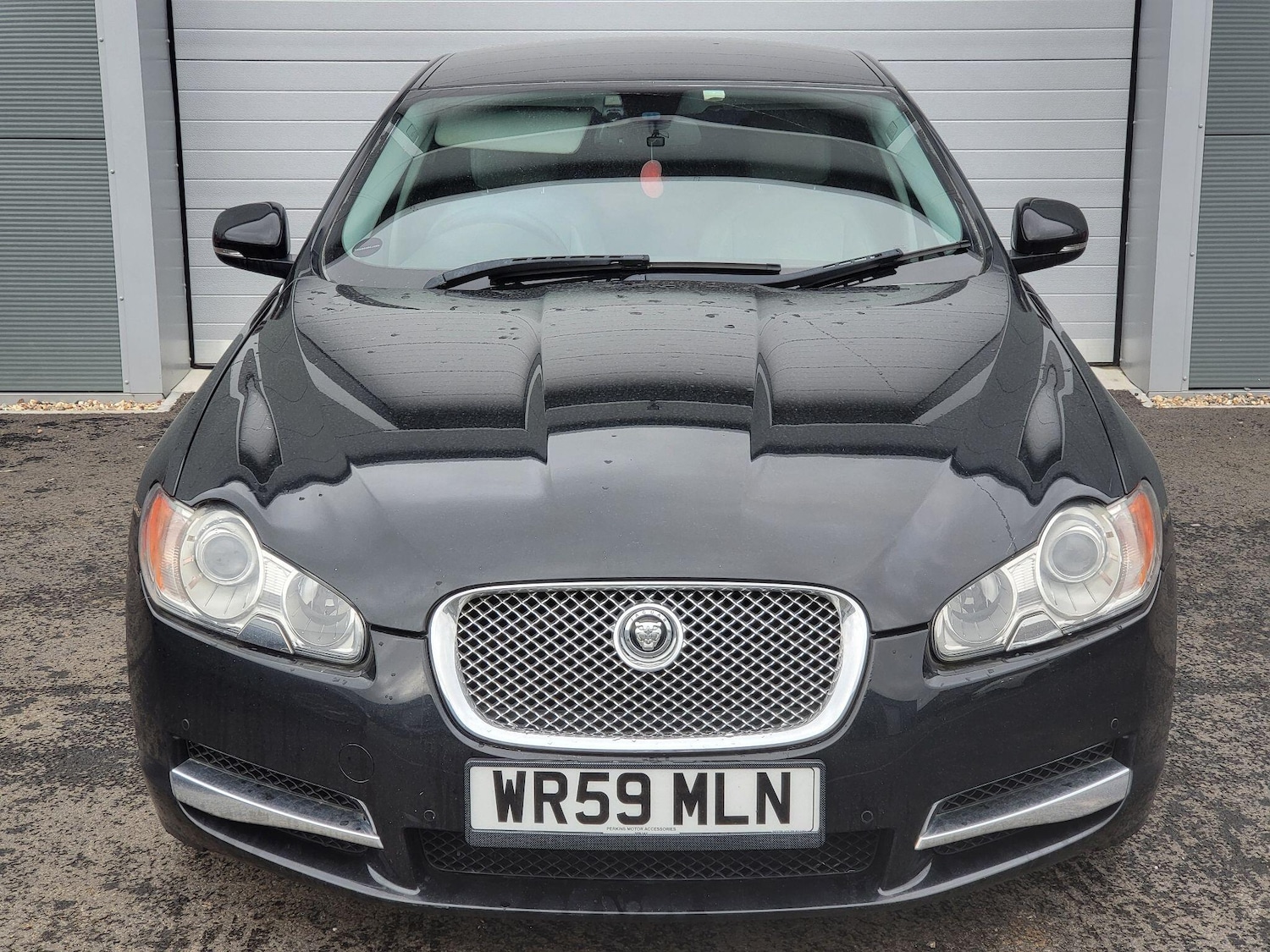 Used Jaguar XF 2010 for sale - 77633836: Photo 6
