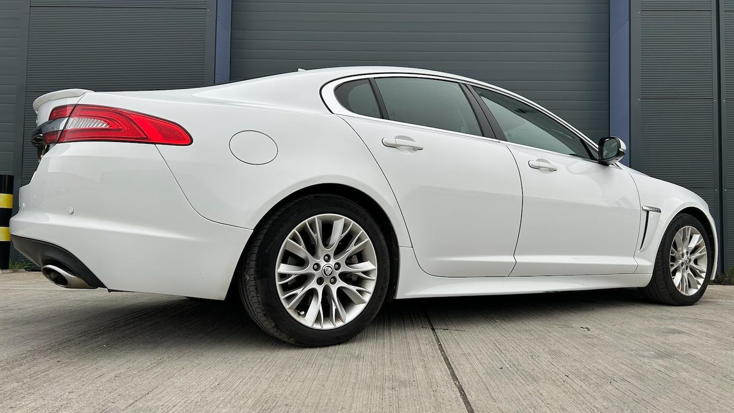 Used Jaguar XF 2013 for sale - 78205403: Photo 12