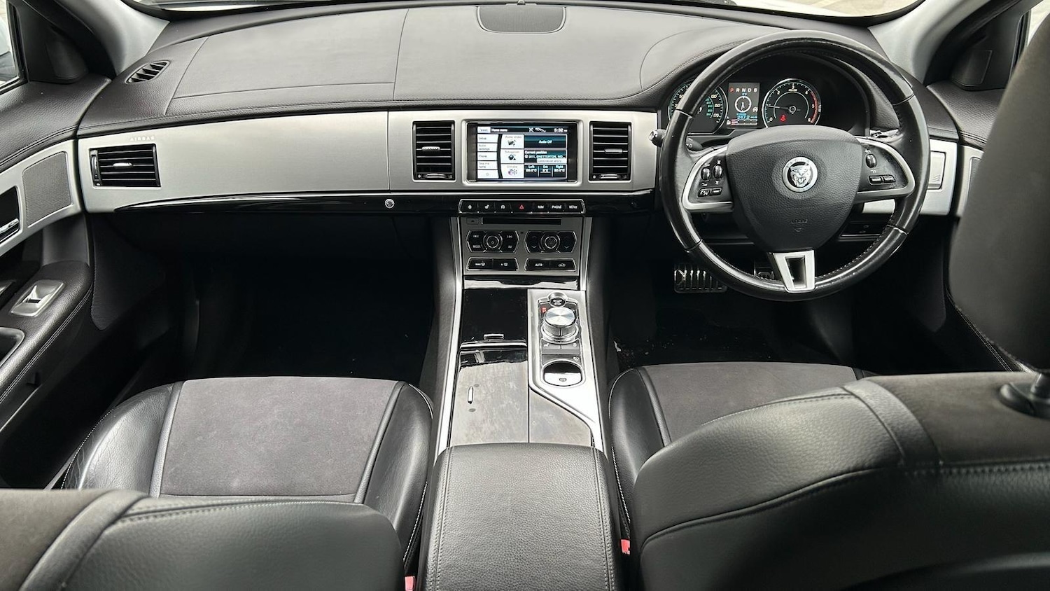 Used Jaguar XF 2013 for sale - 78205403: Photo 25