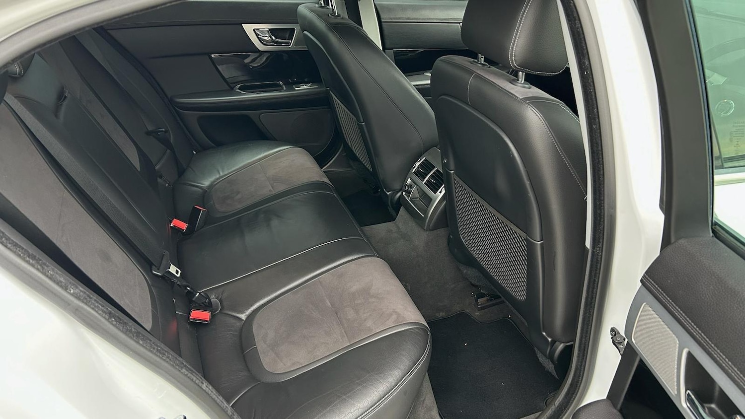 Used Jaguar XF 2013 for sale - 78205403: Photo 27