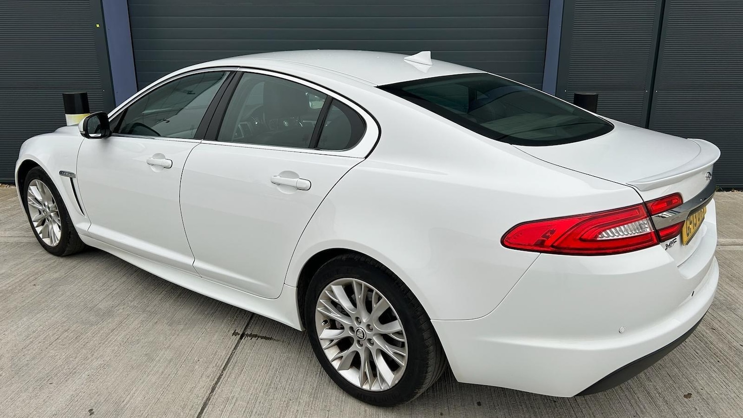 Used Jaguar XF 2013 for sale - 78205403: Photo 7