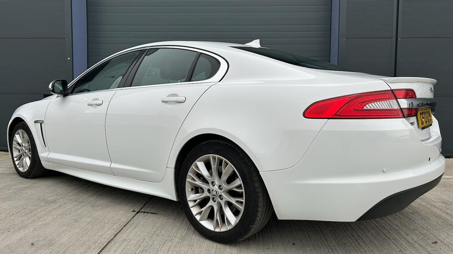 Used Jaguar XF 2013 for sale - 78205403: Photo 8