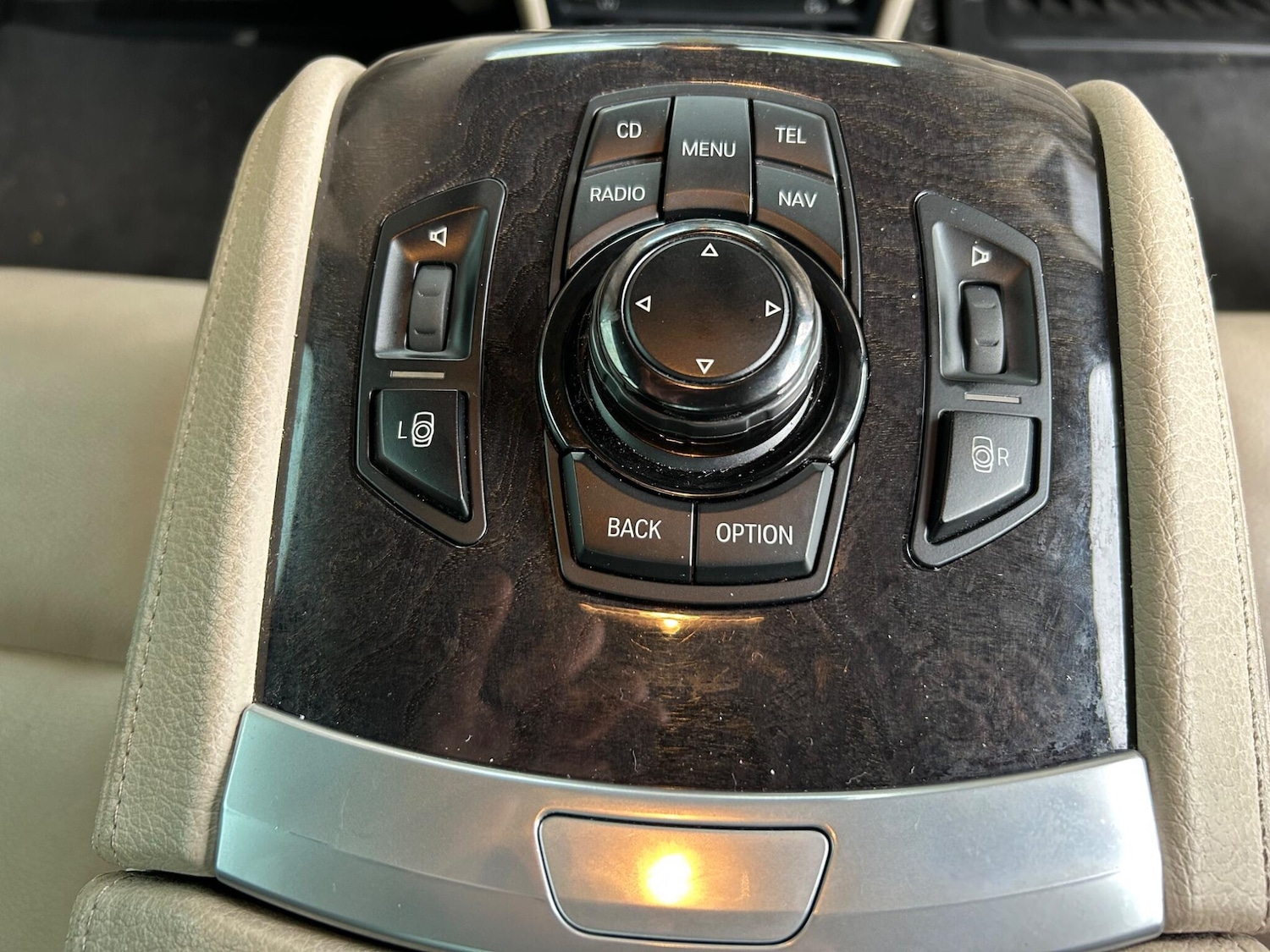 Used BMW 7 Series 2011 for sale - 78127972: Photo 21