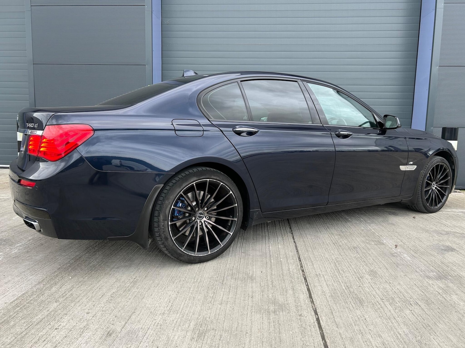 Used BMW 7 Series 2011 for sale - 78127972: Photo 4