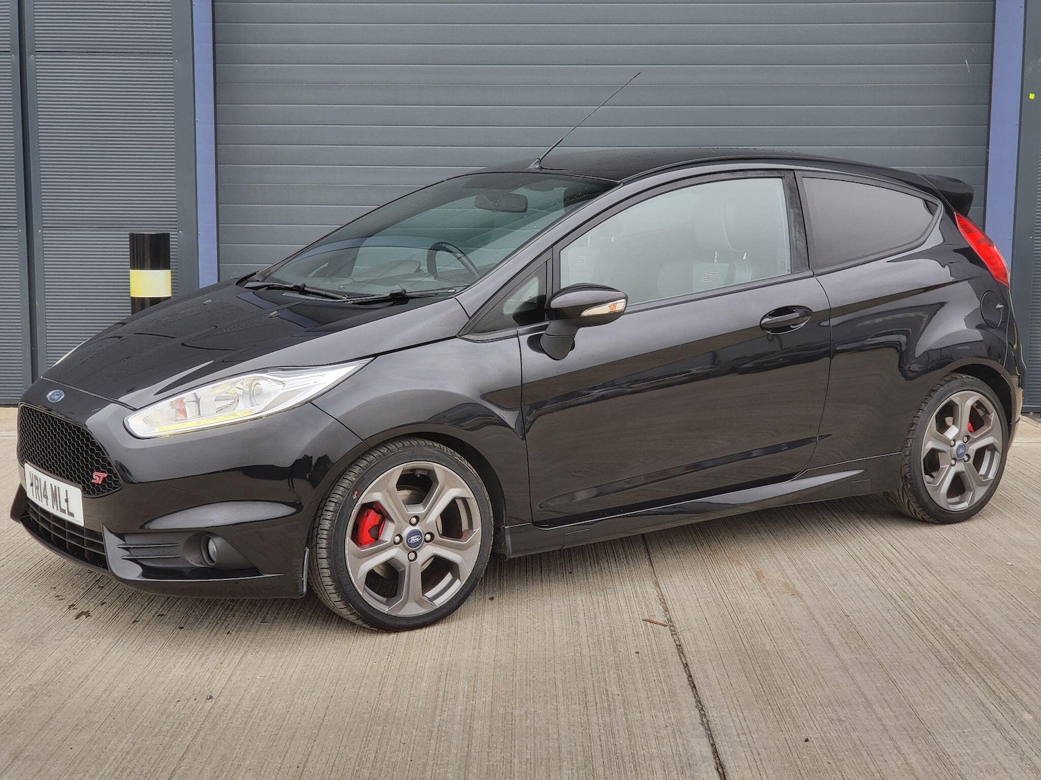 Used Ford Fiesta 2014 for sale - 77426072: Photo 2