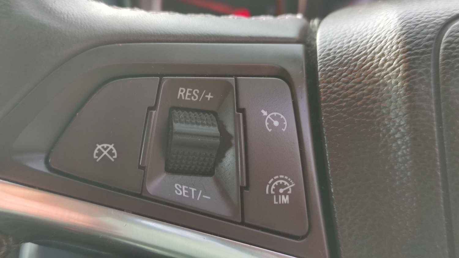 Used Vauxhall Mokka 2013 for sale - 77314737: Photo 18