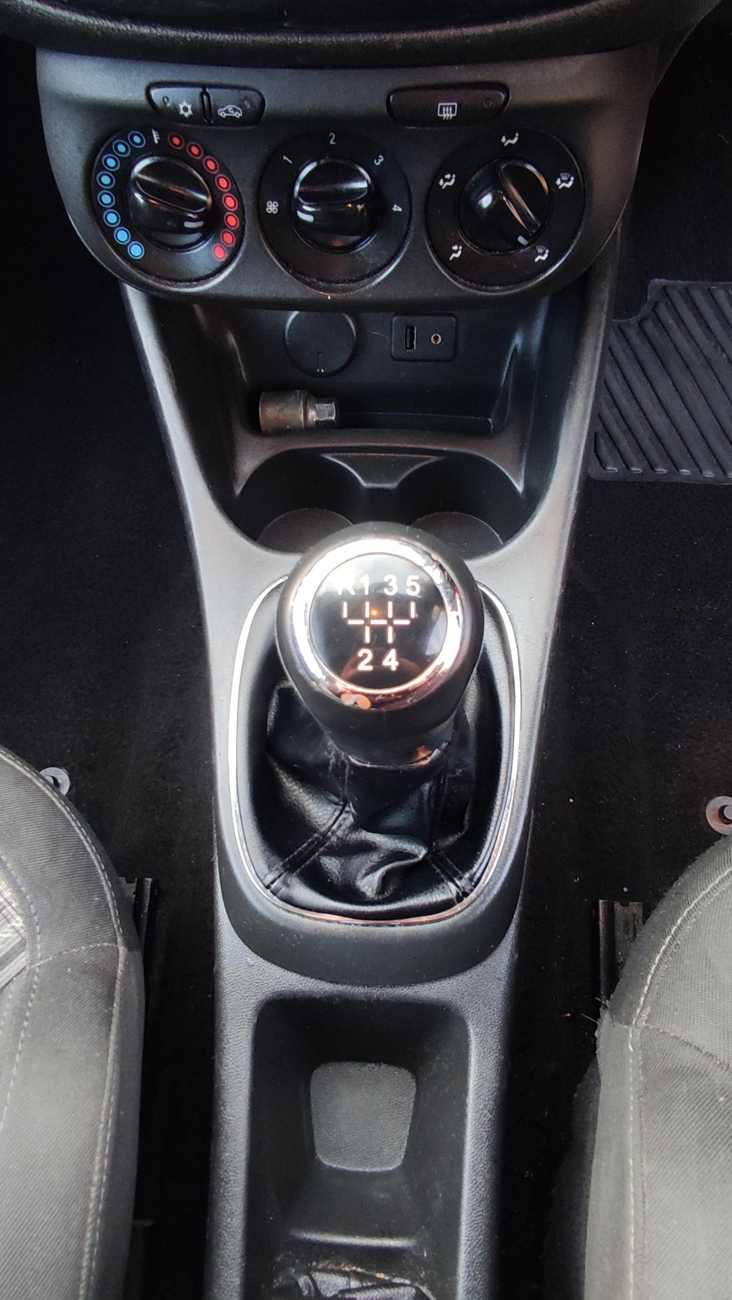 Used Vauxhall Corsa for sale - 77646572: Photo 16