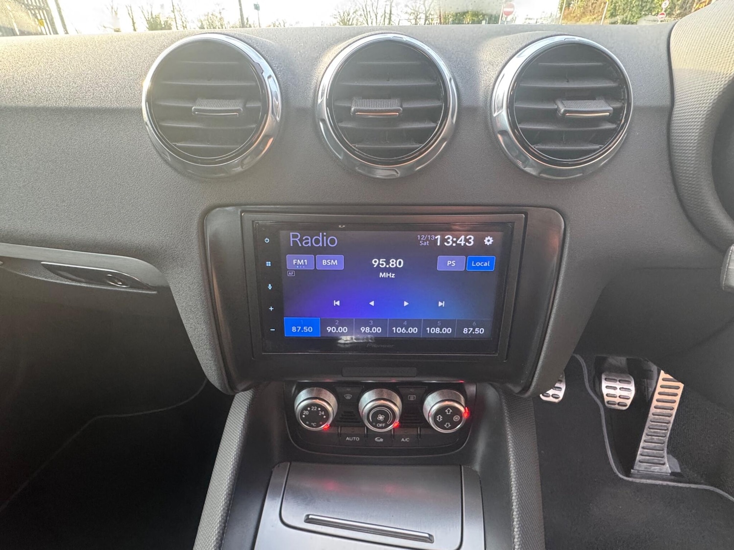 Used Audi TT 2013 for sale - 76953293: Photo 24