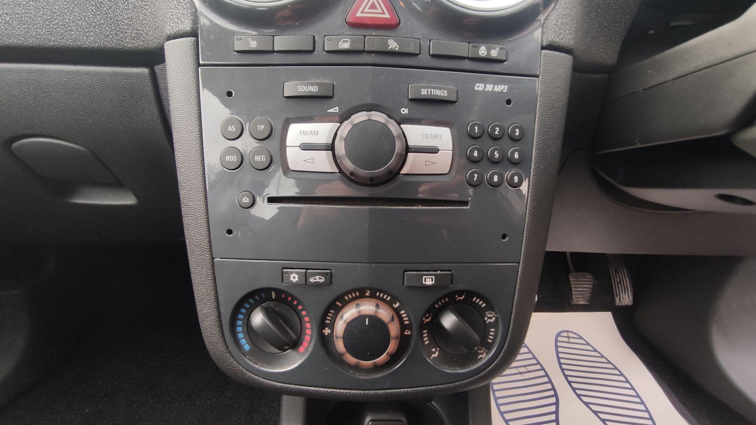 Used Vauxhall Corsa 2012 for sale - 77479100: Photo 16