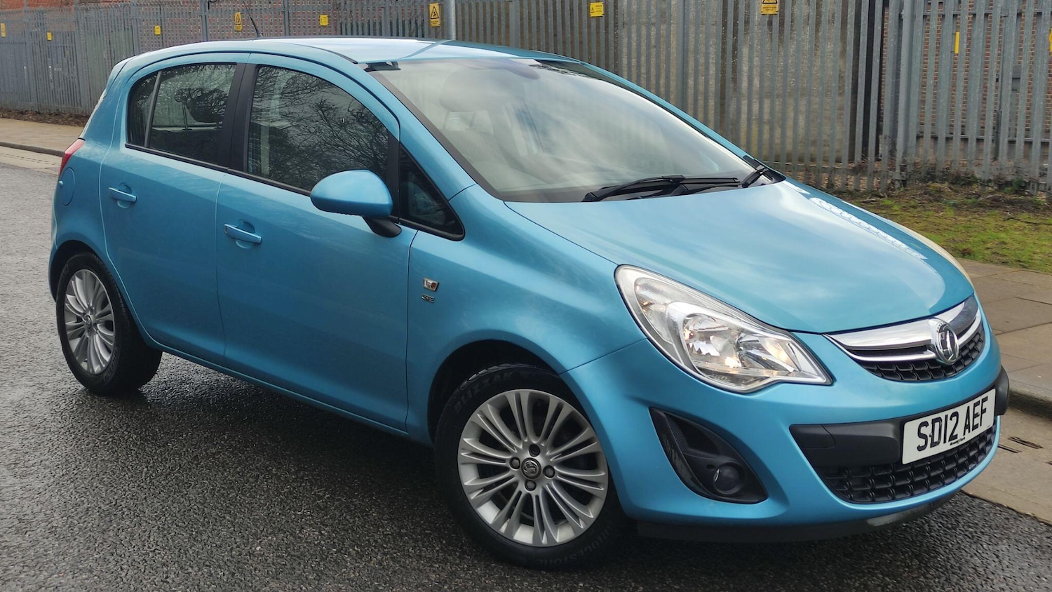 Used Vauxhall Corsa 2012 for sale - 77479100: Photo 3