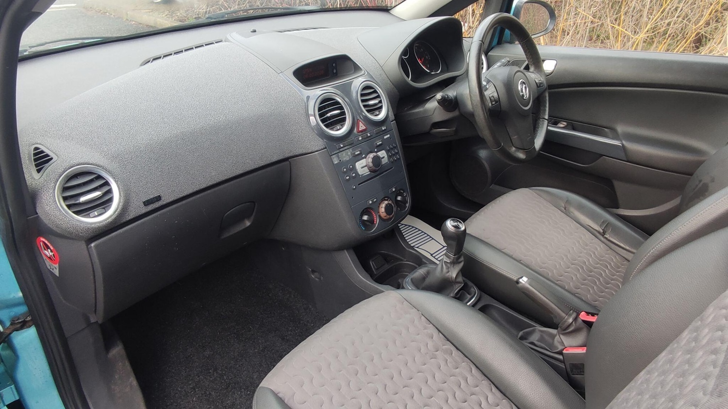 Used Vauxhall Corsa 2012 for sale - 77479100: Photo 9