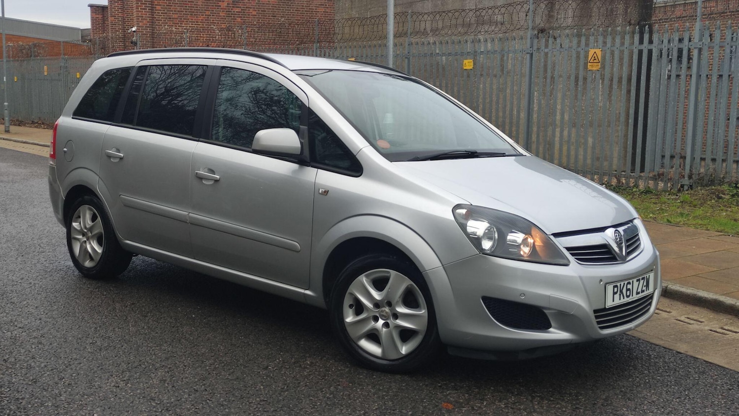 Used Vauxhall Zafira 2012 for sale - 76801044: Photo 1