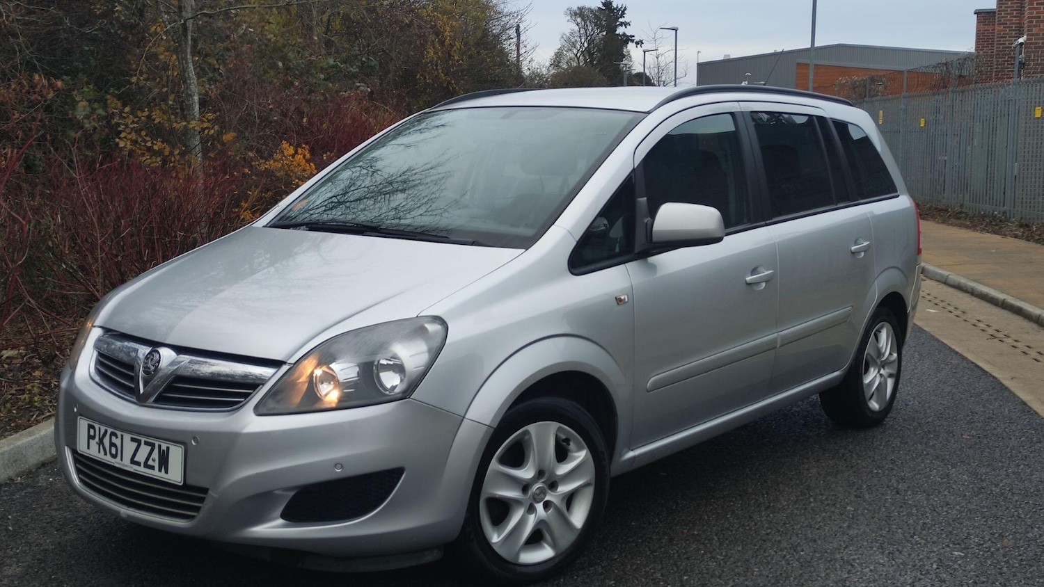 Used Vauxhall Zafira 2012 for sale - 76801044: Photo 3