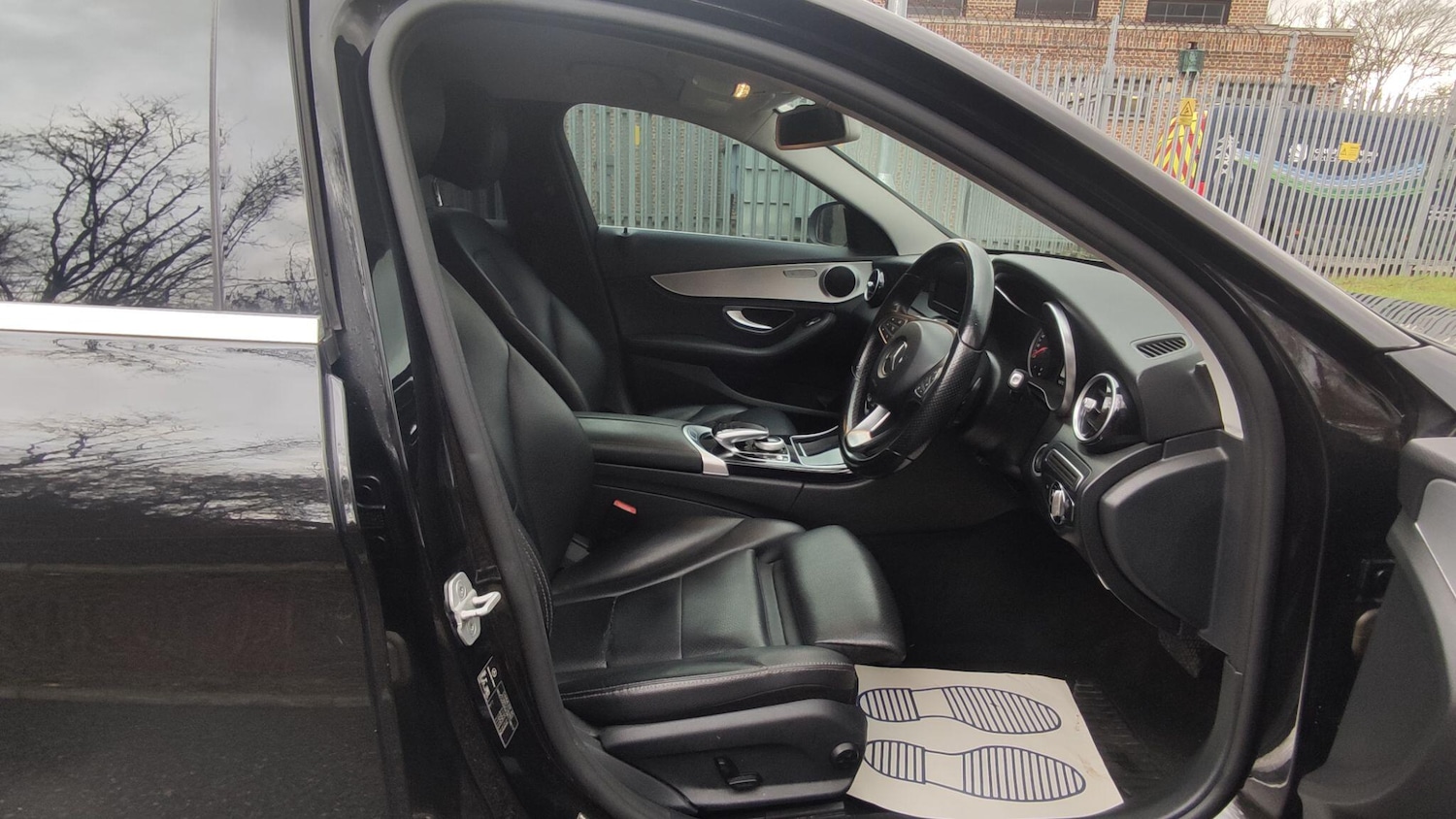 Used Mercedes-Benz C Class 2016 for sale - 77305872: Photo 16