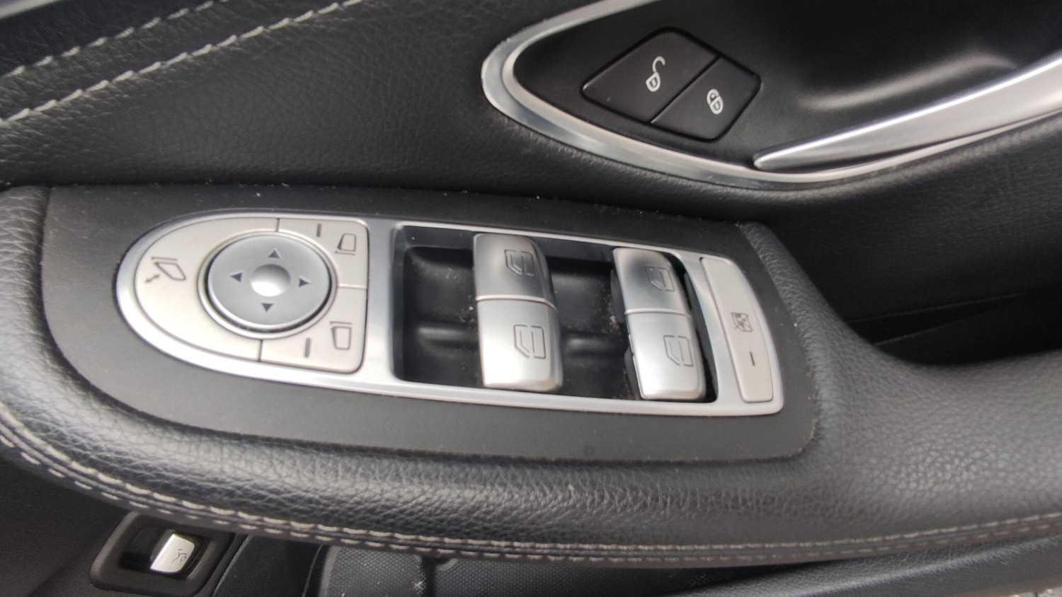 Used Mercedes-Benz C Class 2016 for sale - 77305872: Photo 23