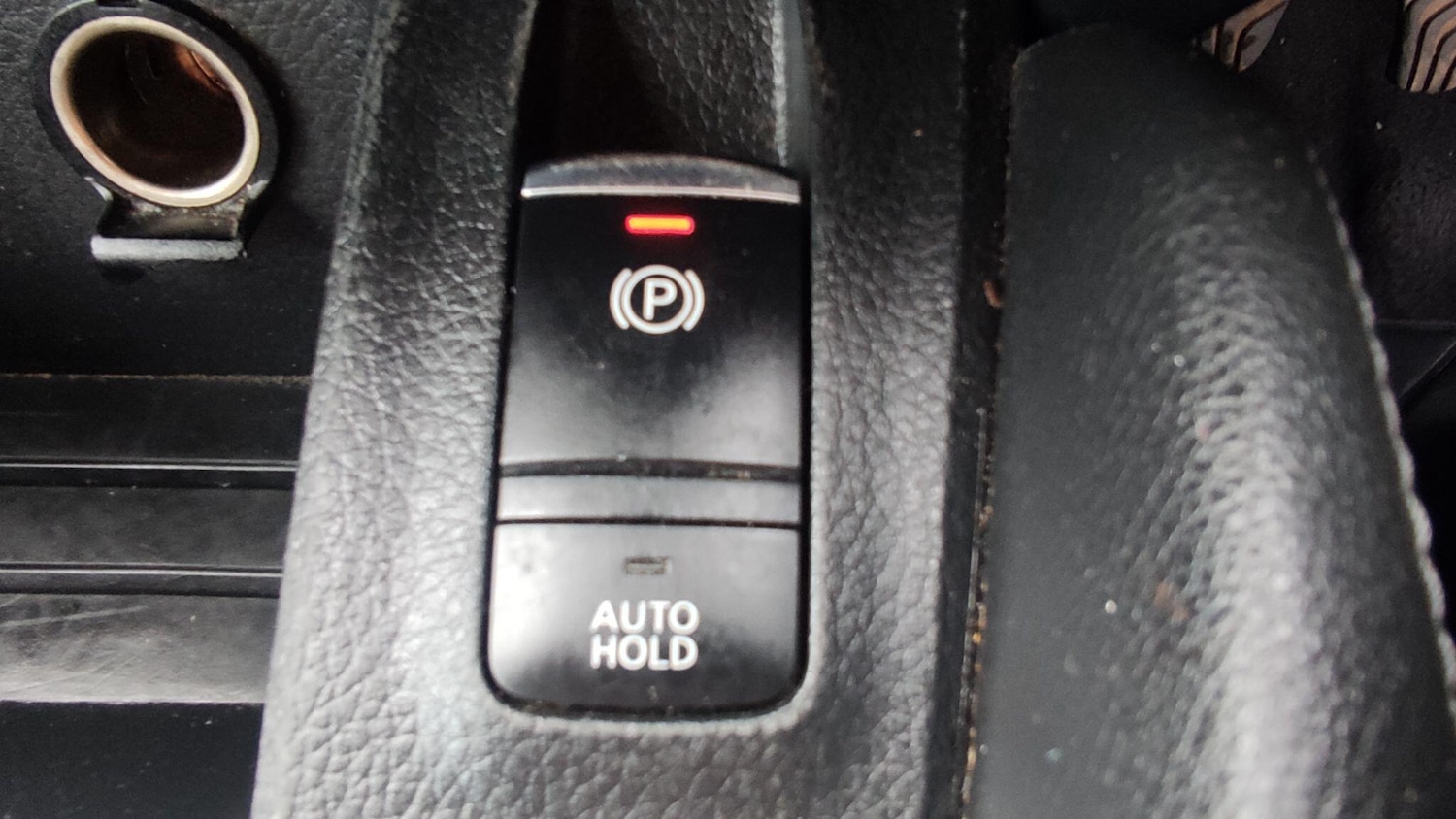 Used Nissan Qashqai for sale - 77670443: Photo 15