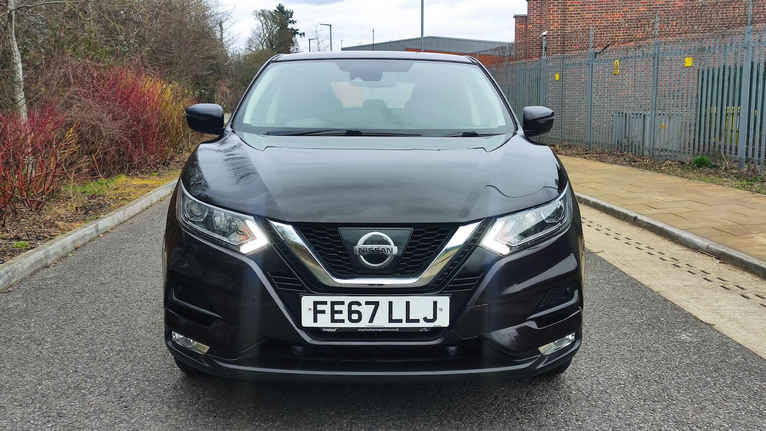 Used Nissan Qashqai for sale - 77670443: Photo 2