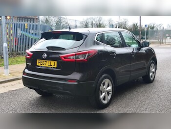 Used Nissan Qashqai 2017 for sale - 77670443: Photo