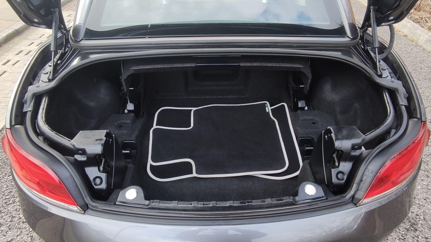 Used BMW Z4 for sale - 77441113: Photo 26