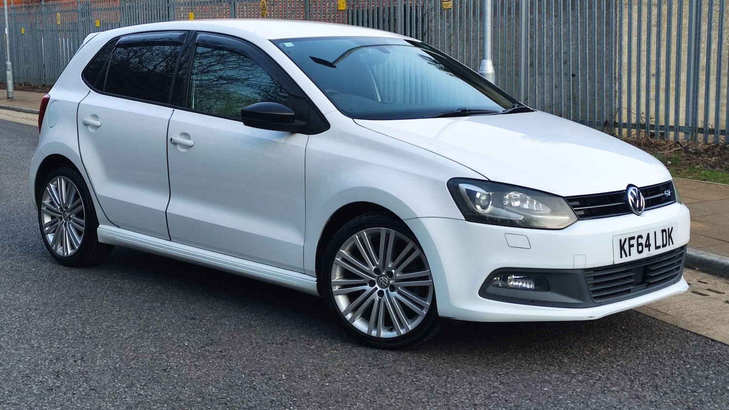 Used Volkswagen Polo for sale - 77559550: Photo 1