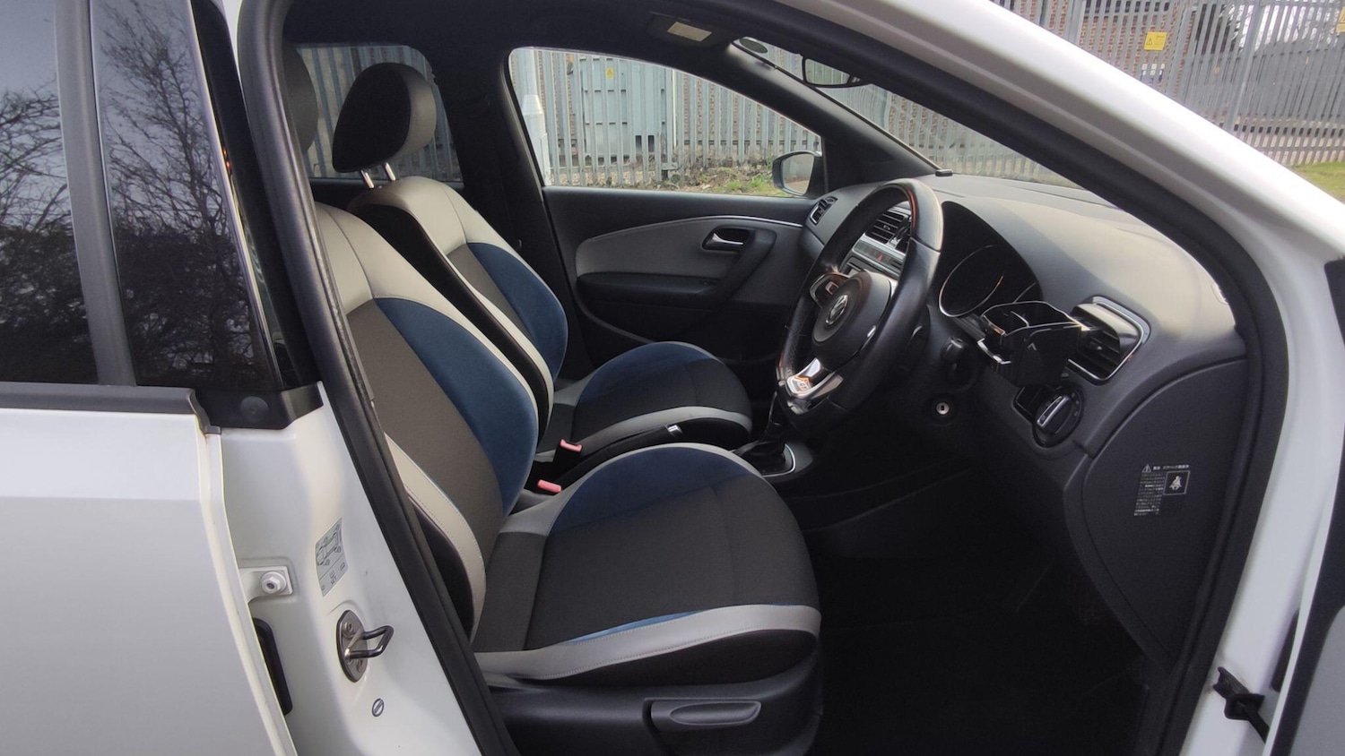 Used Volkswagen Polo for sale - 77559550: Photo 8