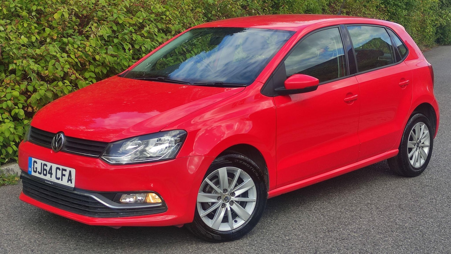 Used Volkswagen Polo 2014 for sale - 76936214: Photo 1