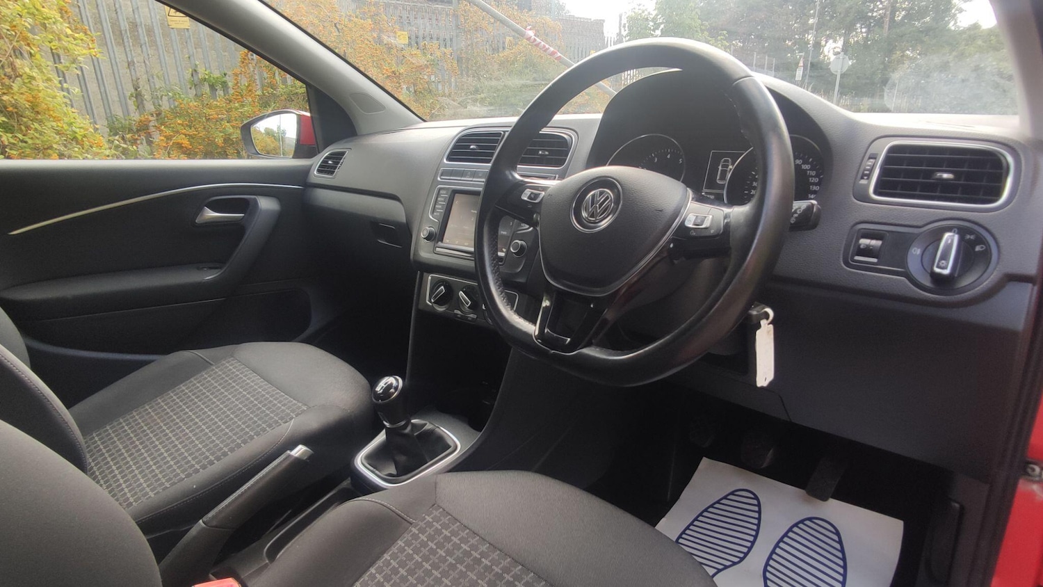 Used Volkswagen Polo 2014 for sale - 76936214: Photo 10