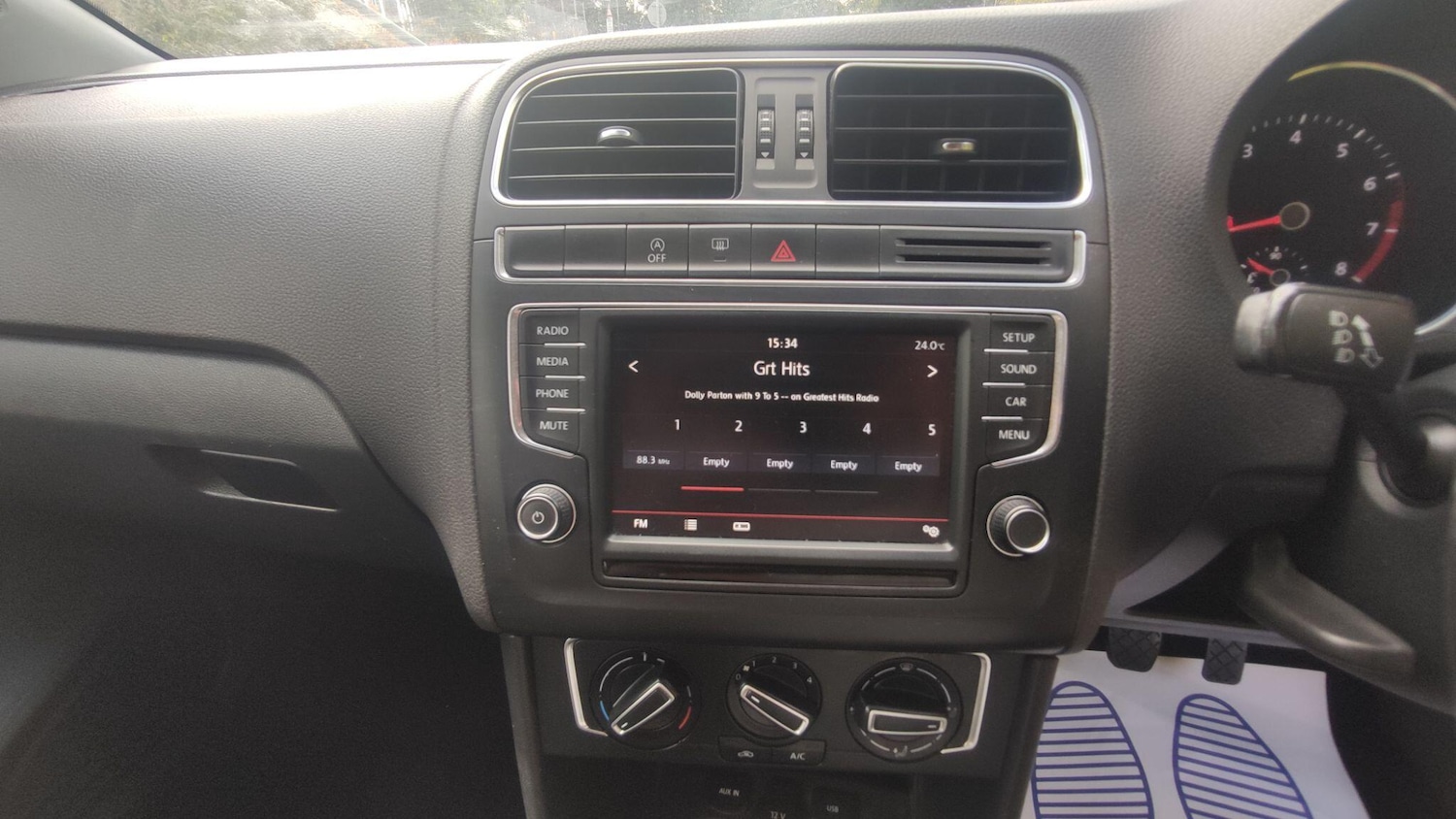 Used Volkswagen Polo 2014 for sale - 76936214: Photo 18