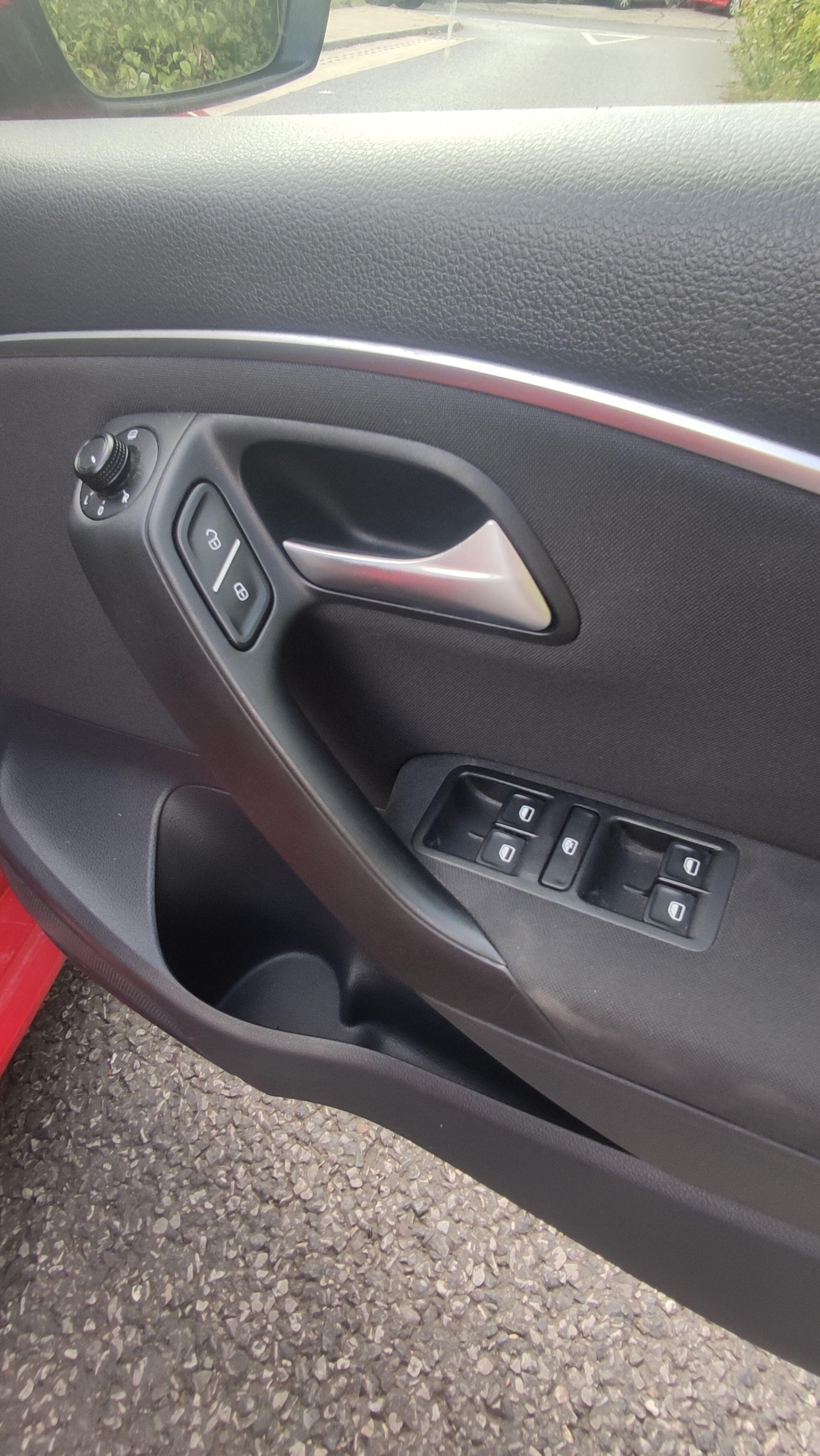 Used Volkswagen Polo 2014 for sale - 76936214: Photo 30