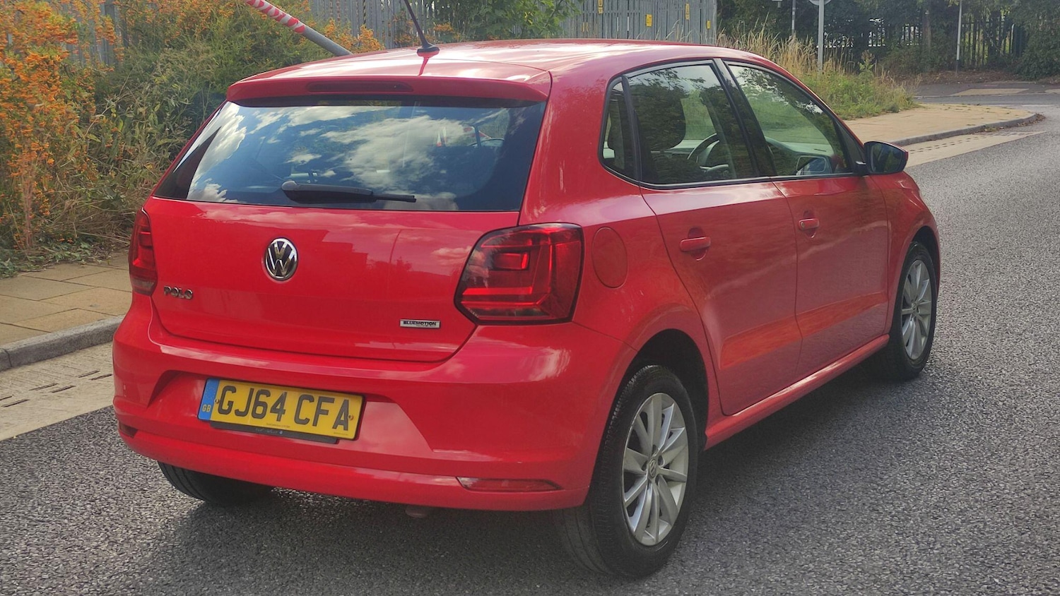 Used Volkswagen Polo 2014 for sale - 76936214: Photo 6