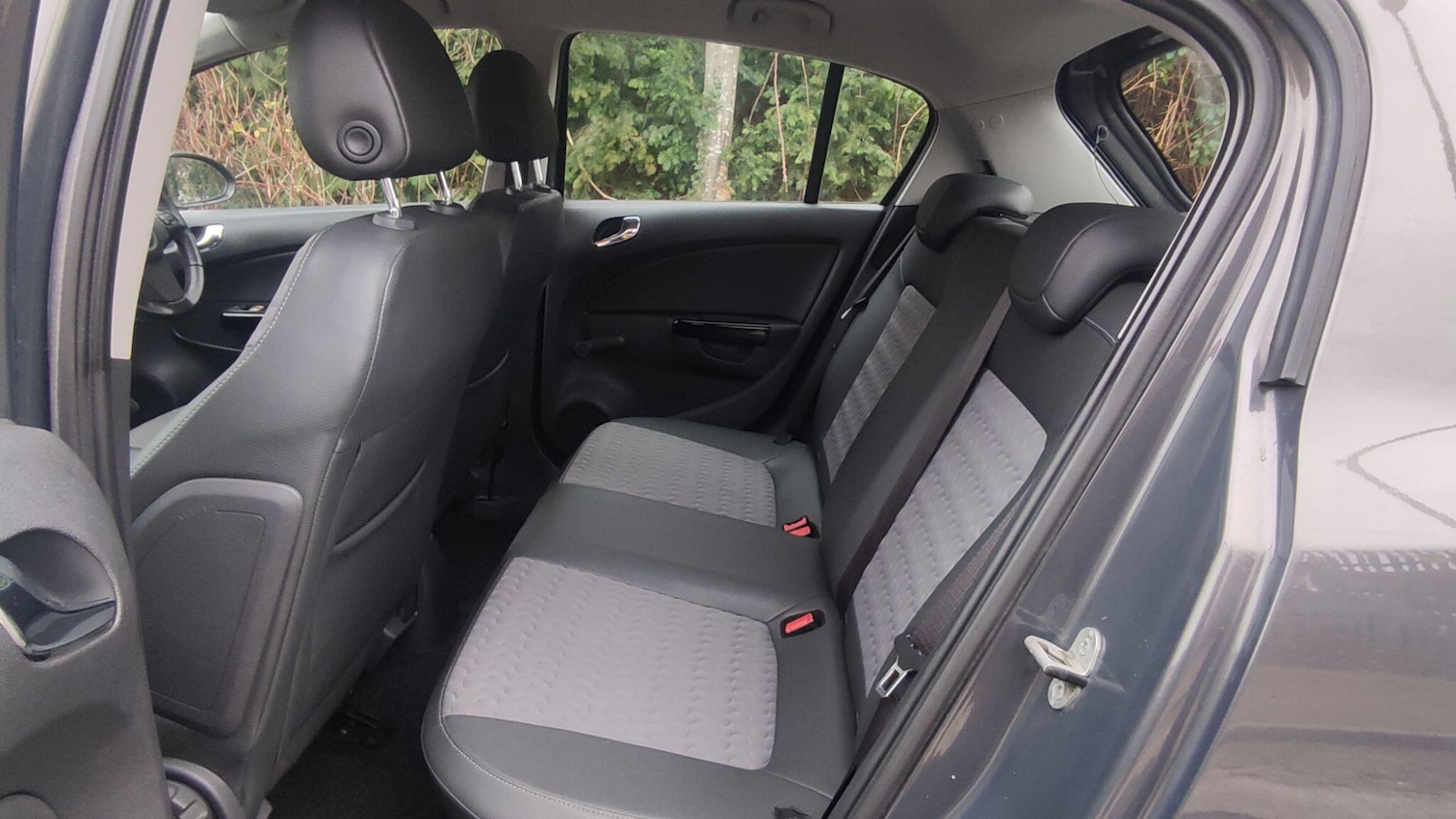 Used Vauxhall Corsa 2013 for sale - 76887328: Photo 11