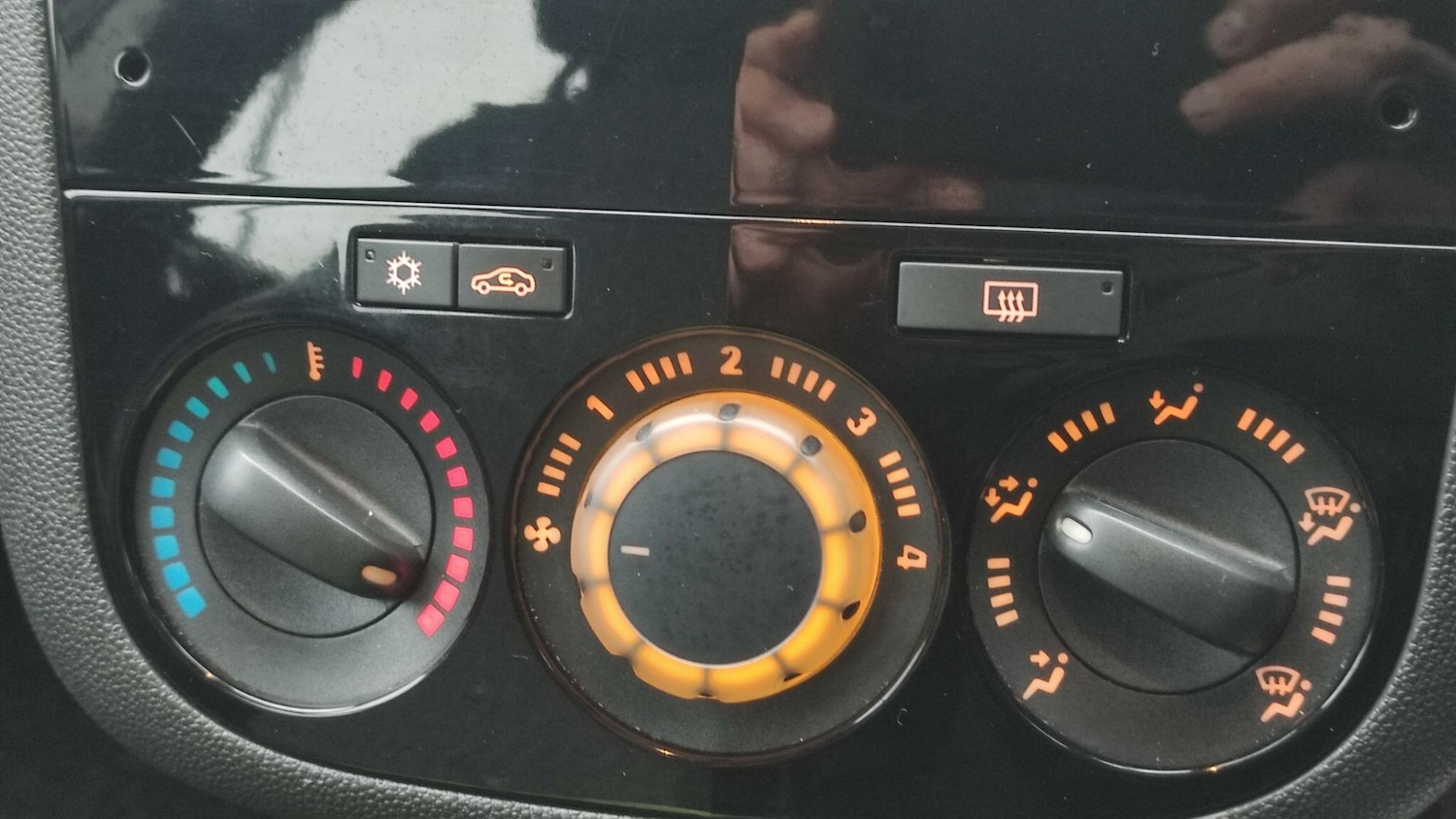 Used Vauxhall Corsa 2013 for sale - 76887328: Photo 15