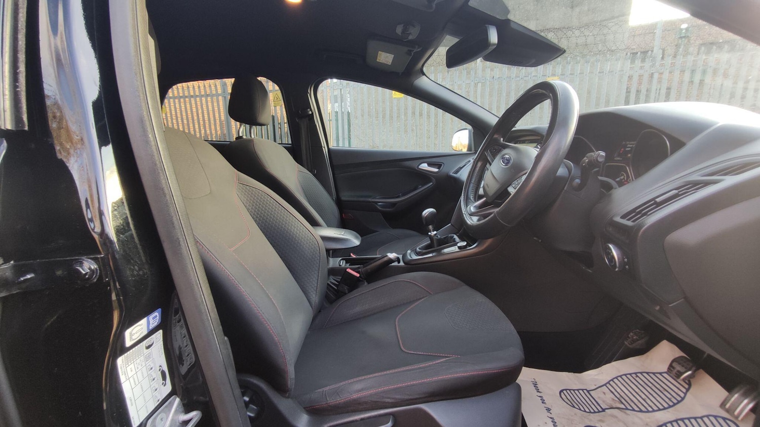 Used Ford Focus 2017 for sale - 77191715: Photo 11