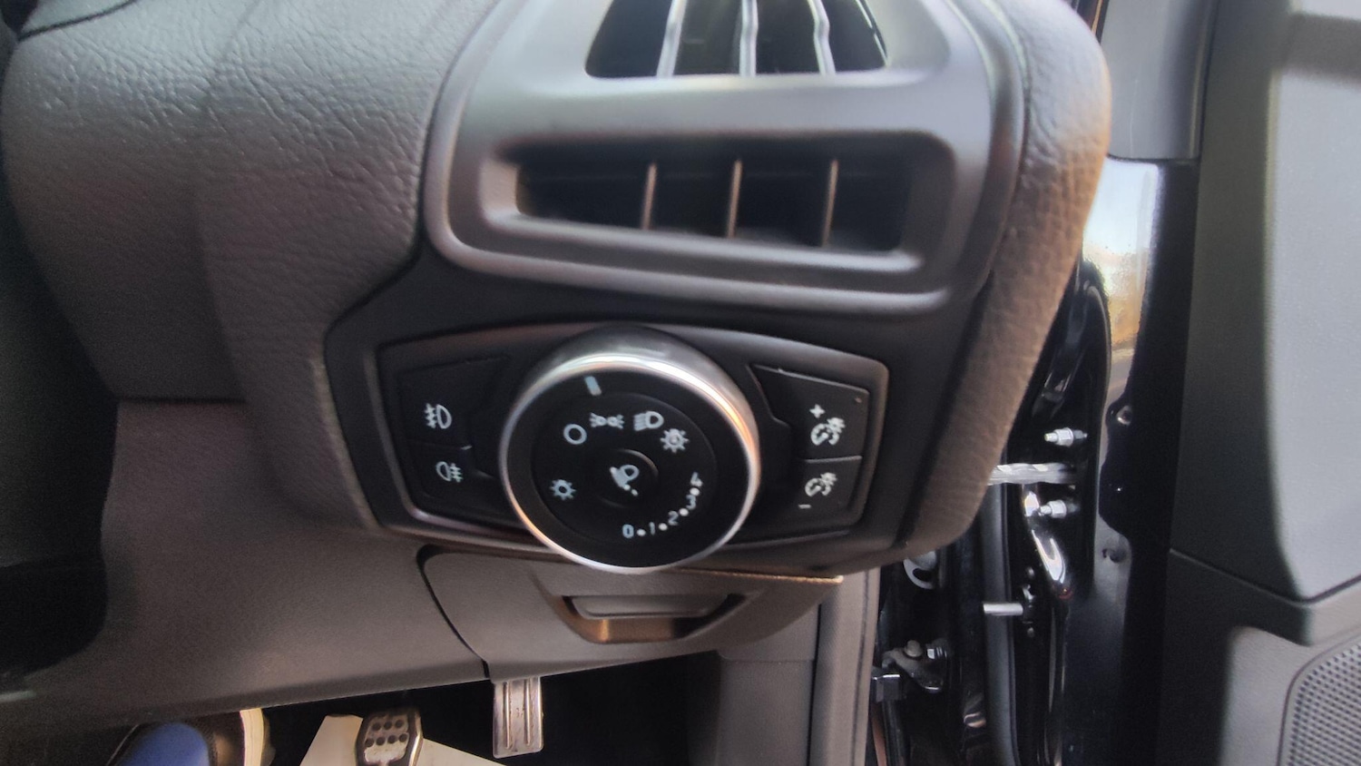 Used Ford Focus 2017 for sale - 77191715: Photo 24