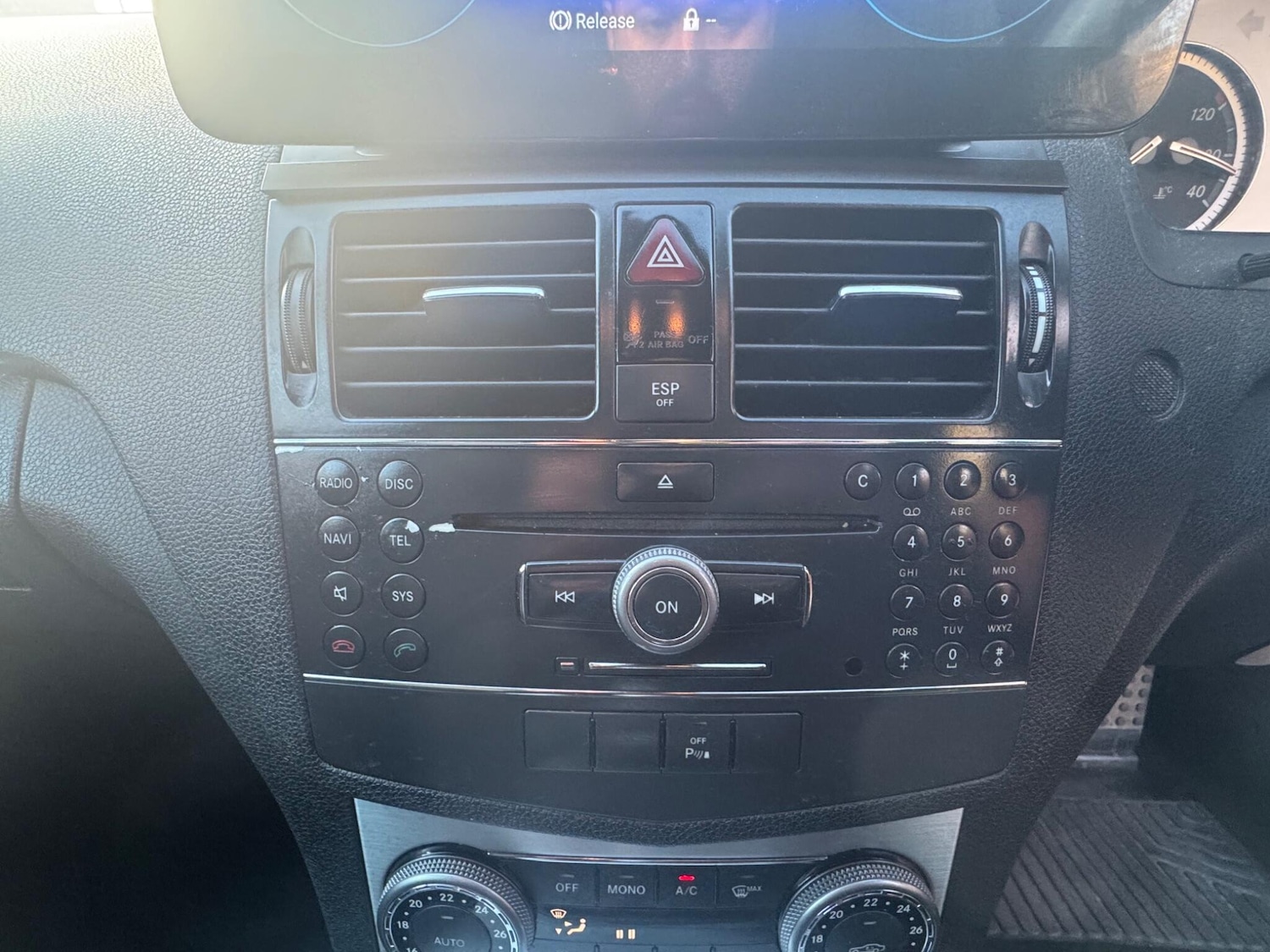 Used Mercedes-Benz C Class 2008 for sale - 77162978: Photo 17