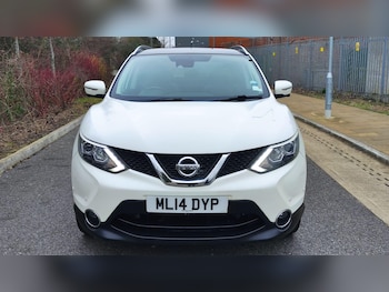 Used Nissan Qashqai 2014 for sale - 77574537: Photo