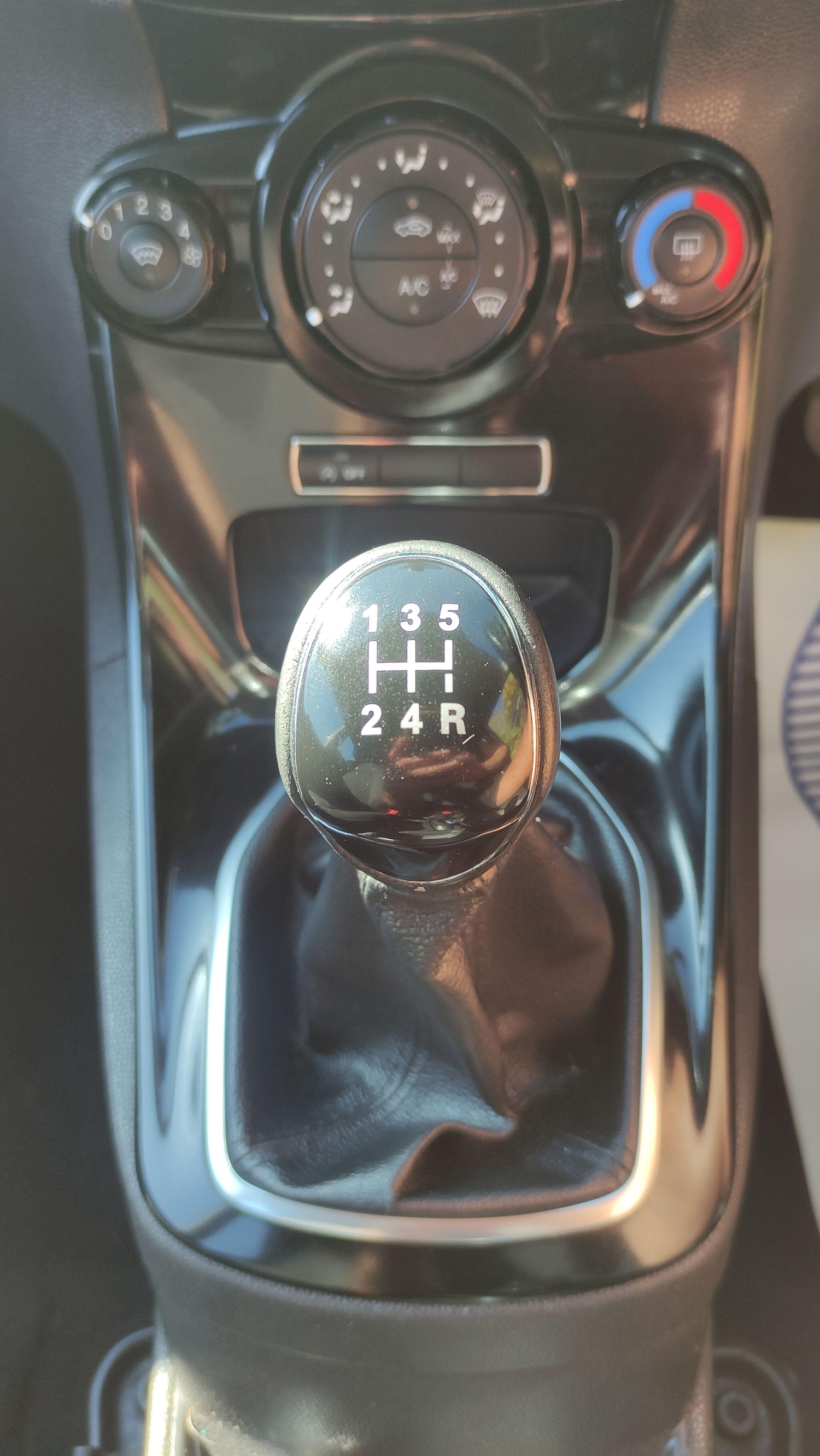 Used Ford Fiesta 2016 for sale - 77057395: Photo 19