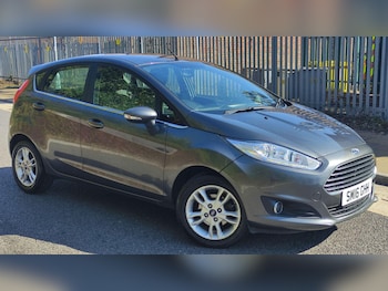 2016 (16) - 1.0 EcoBoost Zetec 5dr