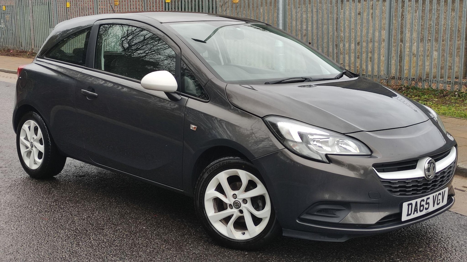 Used Vauxhall Corsa 2015 for sale - 76823778: Photo 1