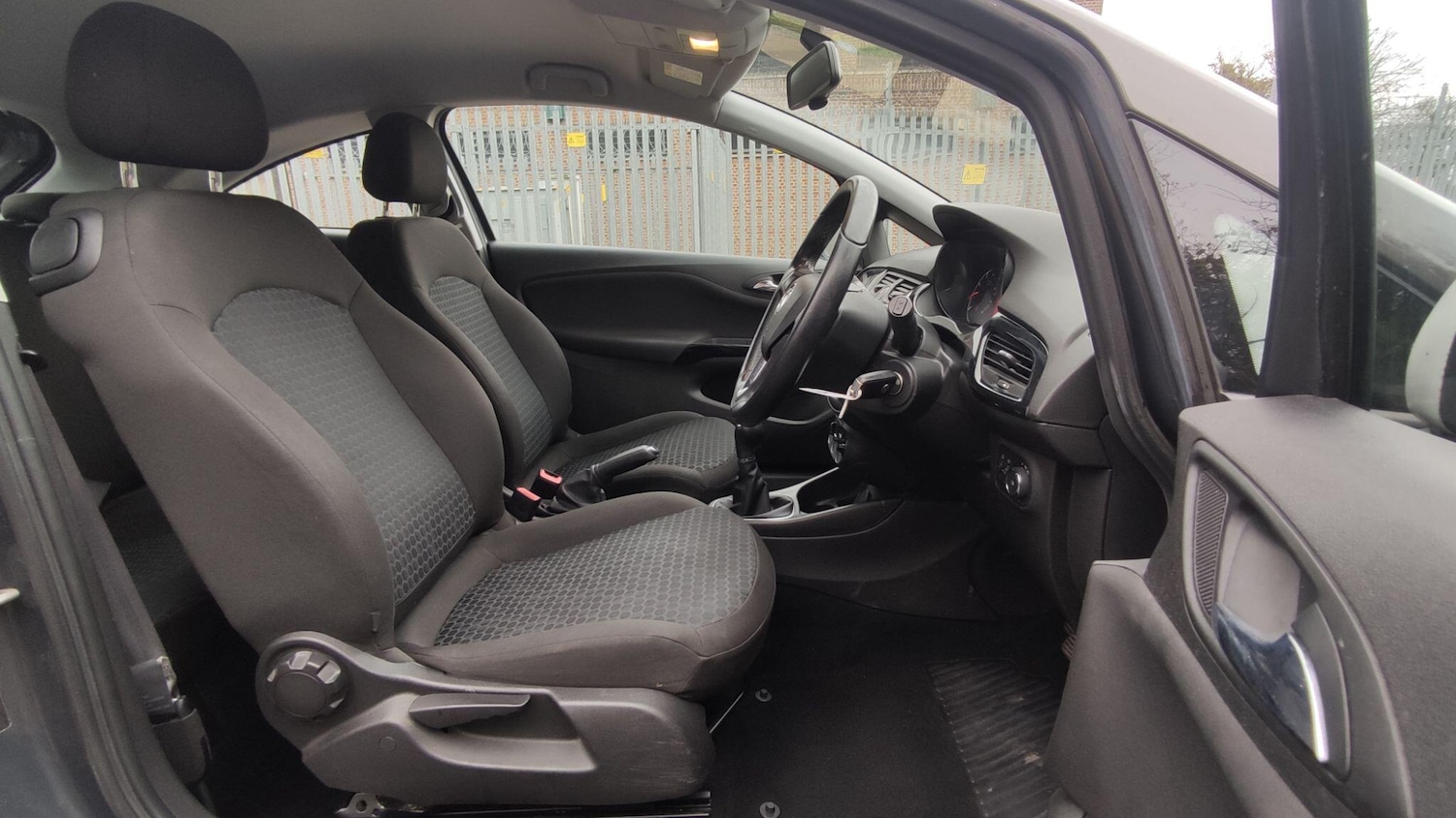 Used Vauxhall Corsa 2015 for sale - 76823778: Photo 12