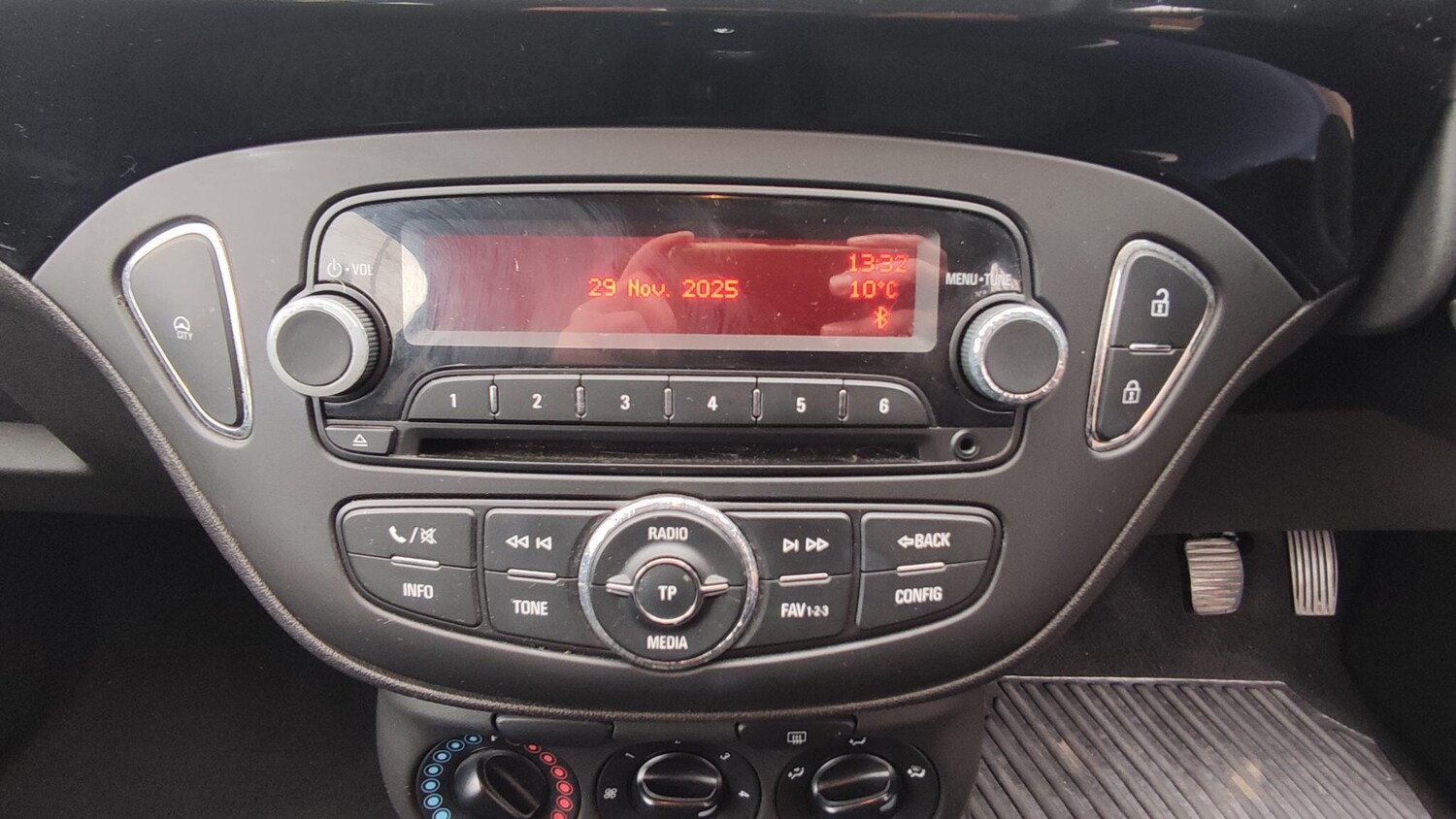 Used Vauxhall Corsa 2015 for sale - 76823778: Photo 17