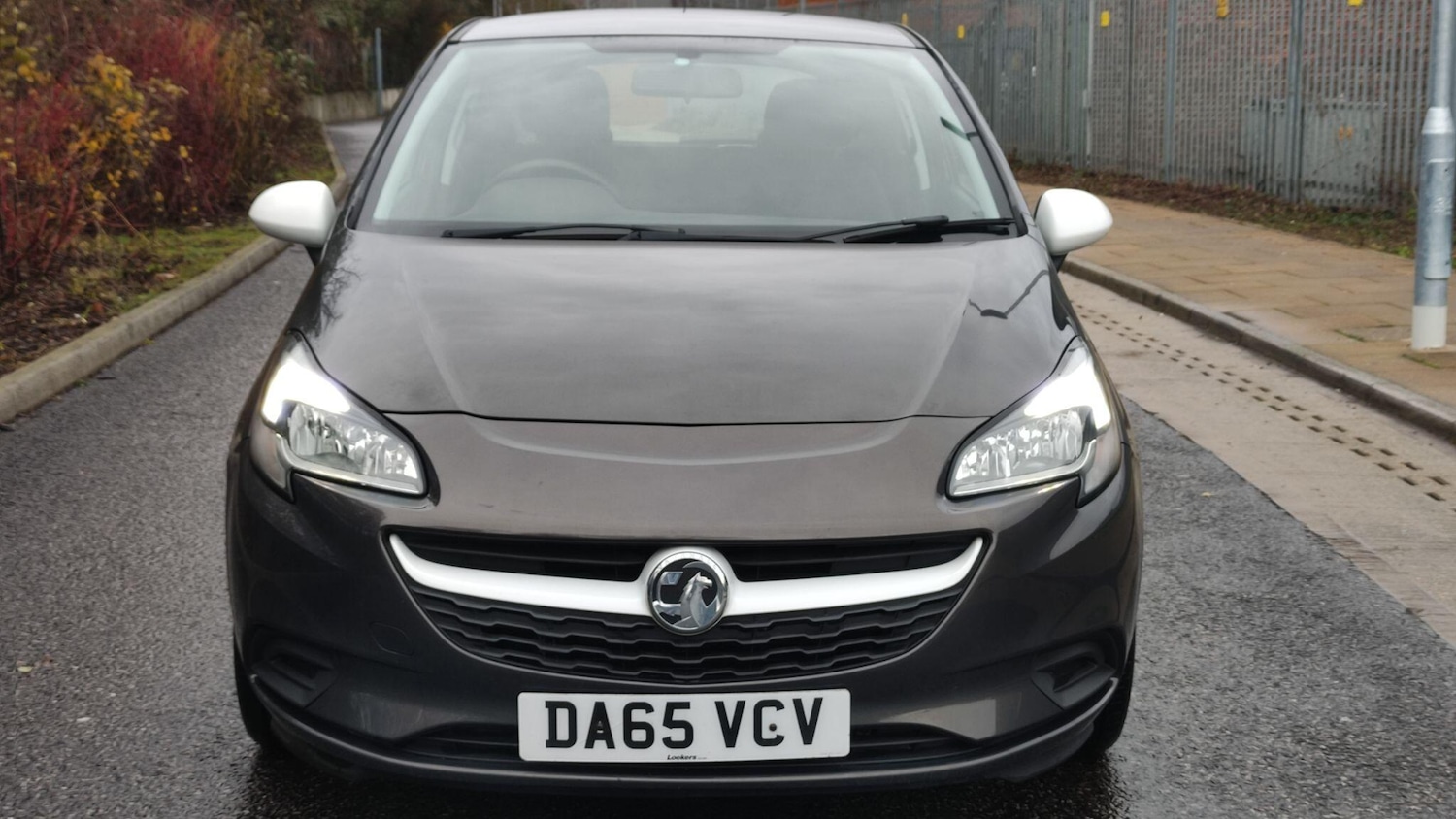 Used Vauxhall Corsa 2015 for sale - 76823778: Photo 2