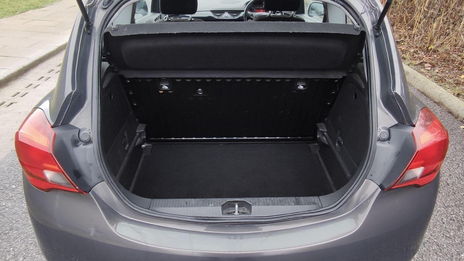 Used Vauxhall Corsa 2015 for sale - 76823778: Photo 25